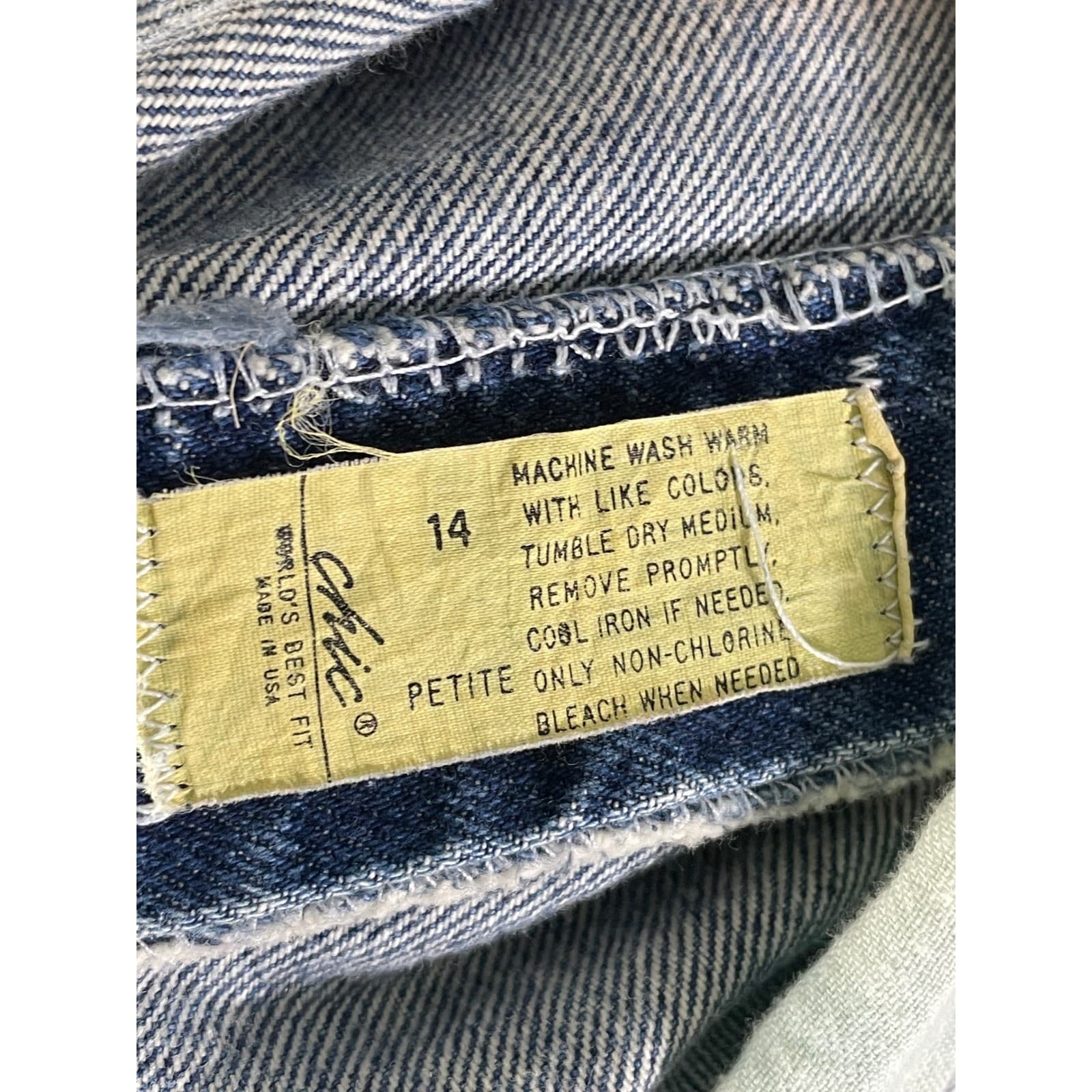 Vintage Chic High Waisted Tapered Mom Jeans Medium Wash USA Made Size 14P 28x26 - Thumbnail 5