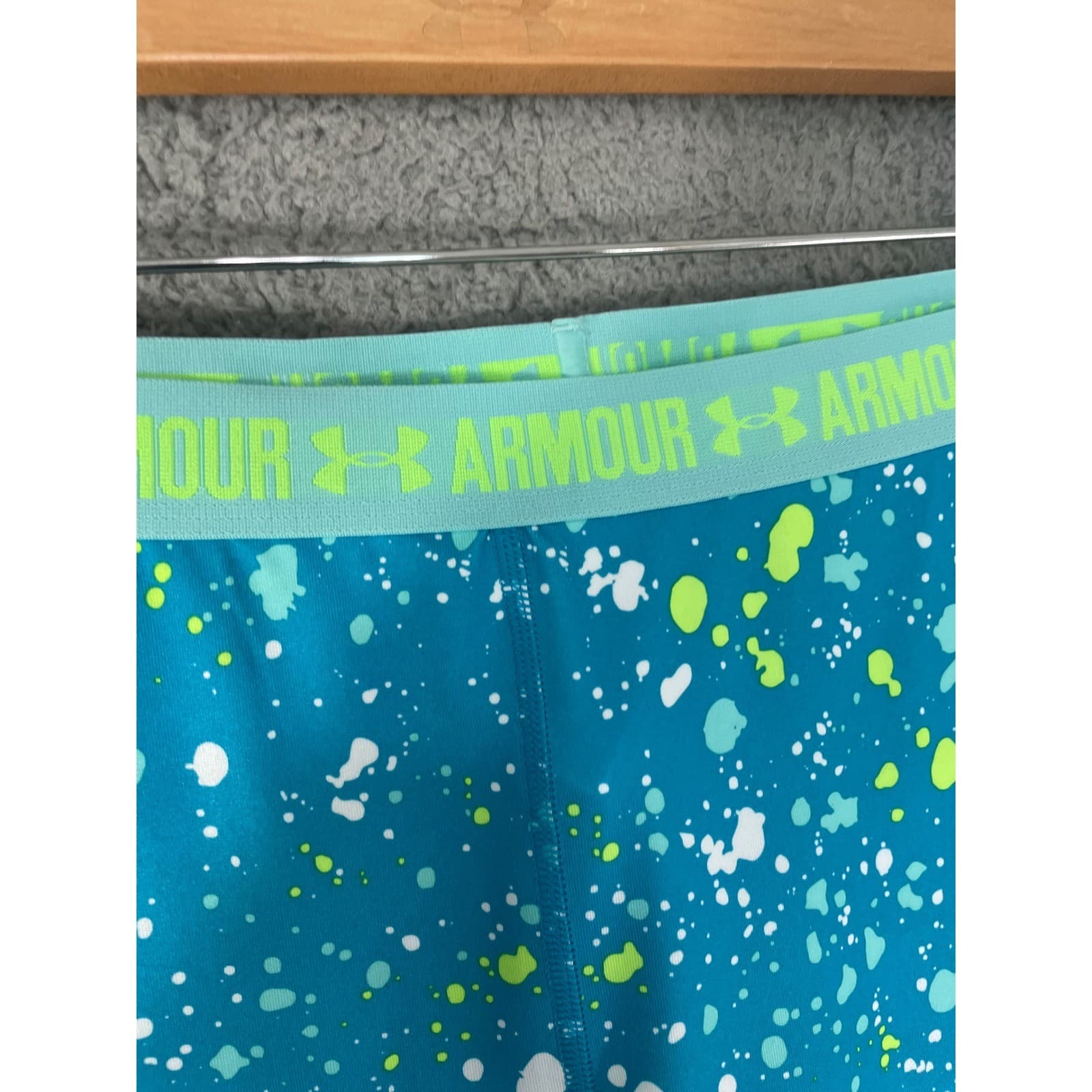 Under Armour Kids Blue Paint Splatter Capri Leggings Athletic Pants Size XL - Thumbnail 7