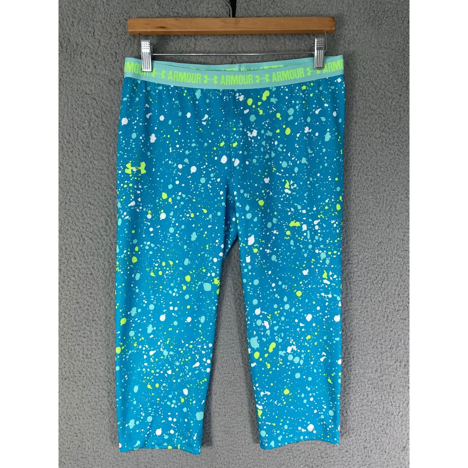 Under Armour Kids Blue Paint Splatter Capri Leggings Athletic Pants Size XL - Thumbnail 2