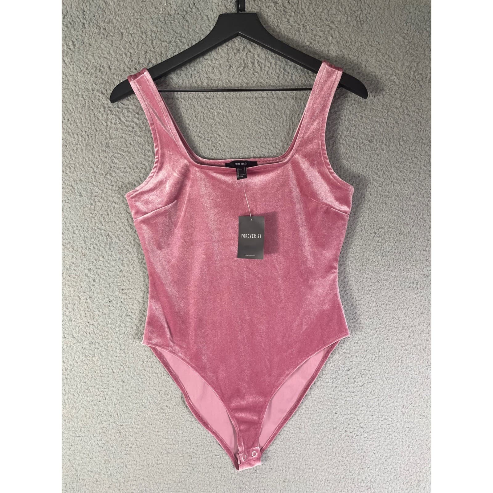 Forever 21 Velvet Bodysuit Womens L Pink Velour Square Neck NWT Top - Thumbnail 2