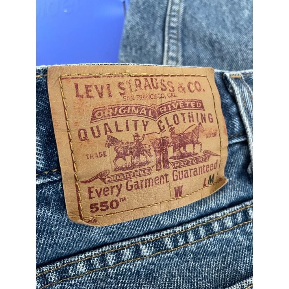 Levi's 550 Relaxed Fit Jeans Mens 33x28 Blue Denim USA Tapered Vintage 90s Style - Thumbnail 2