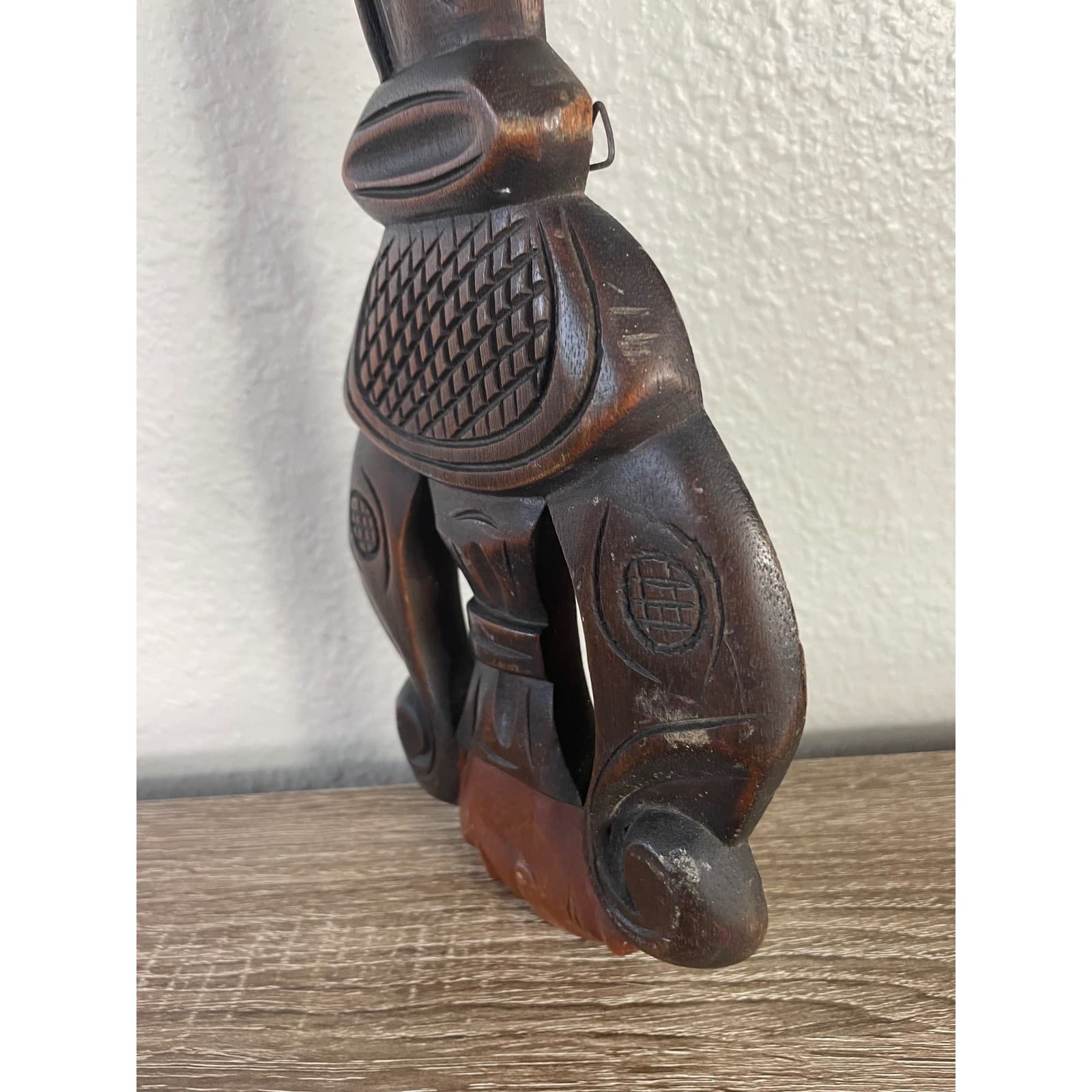 Vintage Carved Wood Skeleton Key Wall Decor Folk Art Boho Hanging Plaque 20 Inch - Thumbnail 7