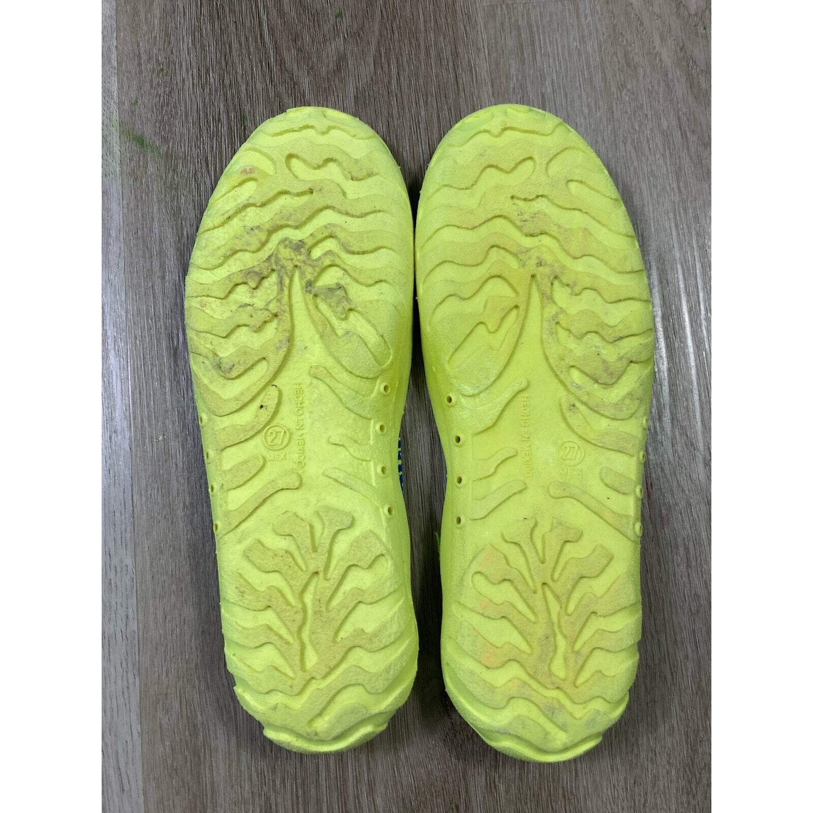 Xcaret Water Shoes Unisex Neon Green Blue Slip On Quick Dry Beach Pool - Thumbnail 4