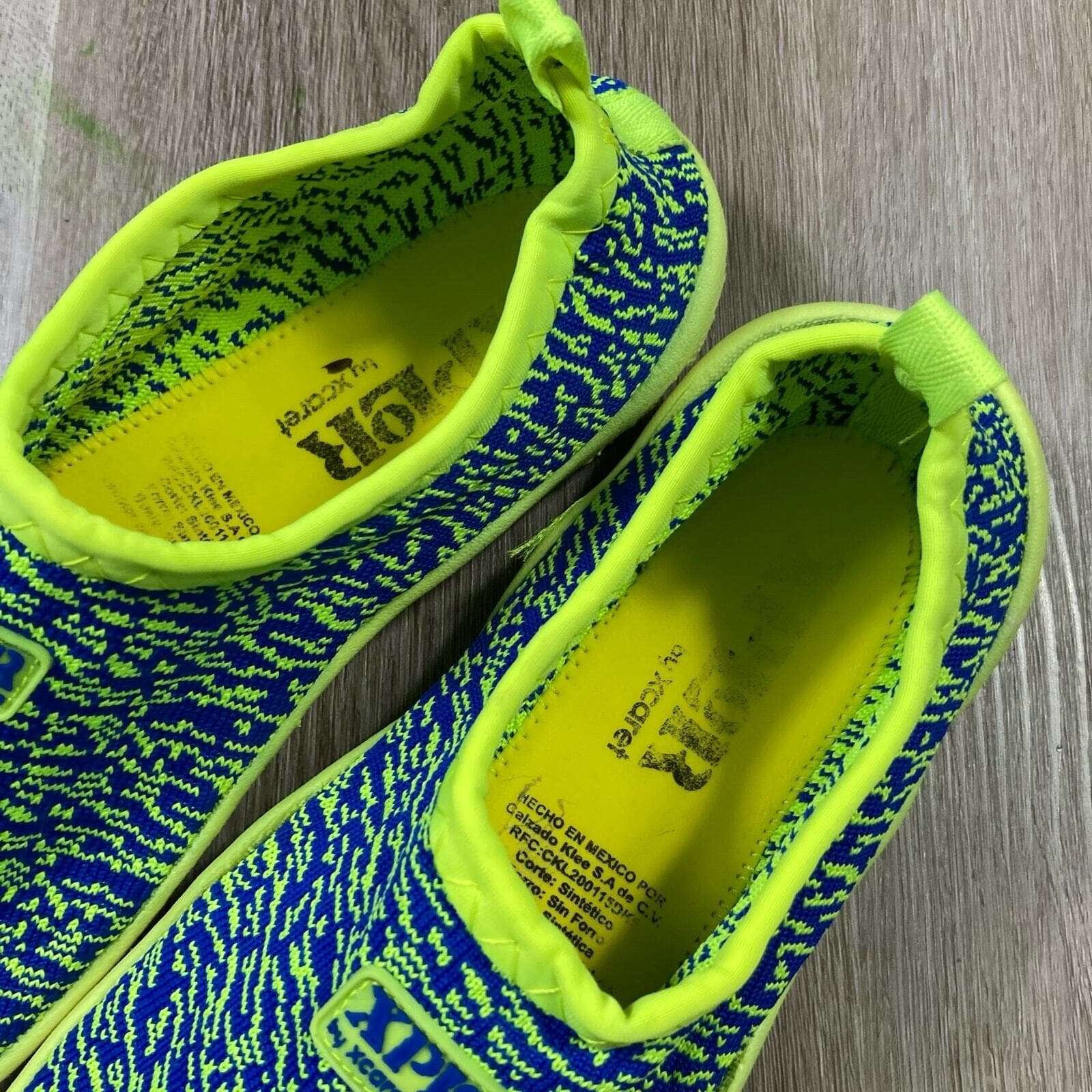 Xcaret Water Shoes Unisex Neon Green Blue Slip On Quick Dry Beach Pool - Thumbnail 5