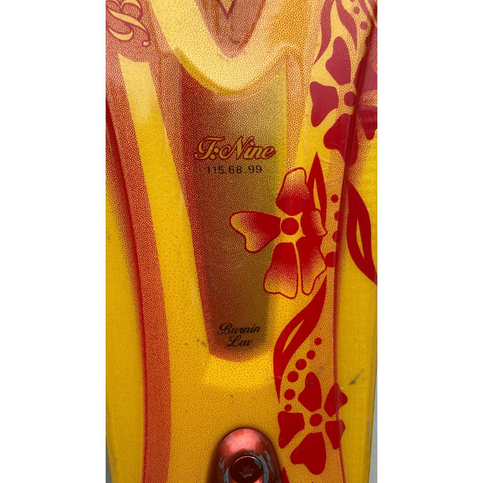 K2 Burnin Luv Women's 146cm Carving Skis Orange Beginner Intermediate Ski Set - Thumbnail 18