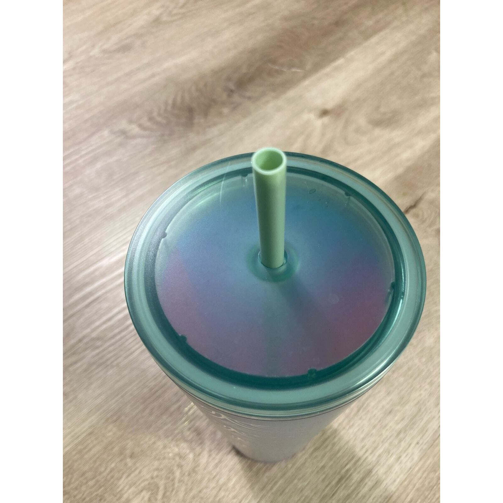 Starbucks Mermaid Tail Cup Venti Tumbler Mint Green Iridescent 24oz - Thumbnail 6
