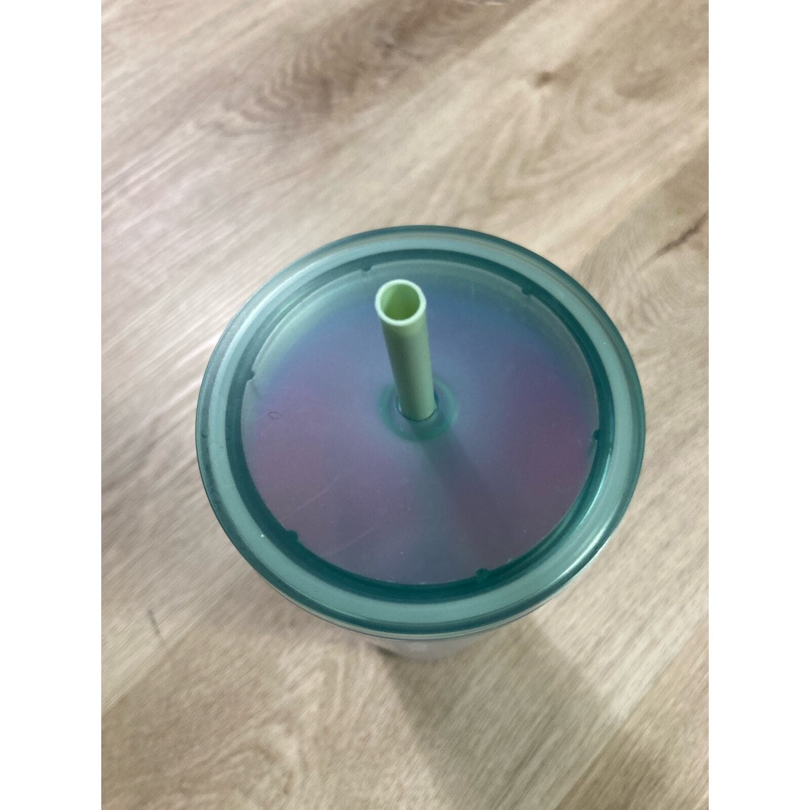 Starbucks Mermaid Tail Cup Venti Tumbler Mint Green Iridescent 24oz - Thumbnail 4