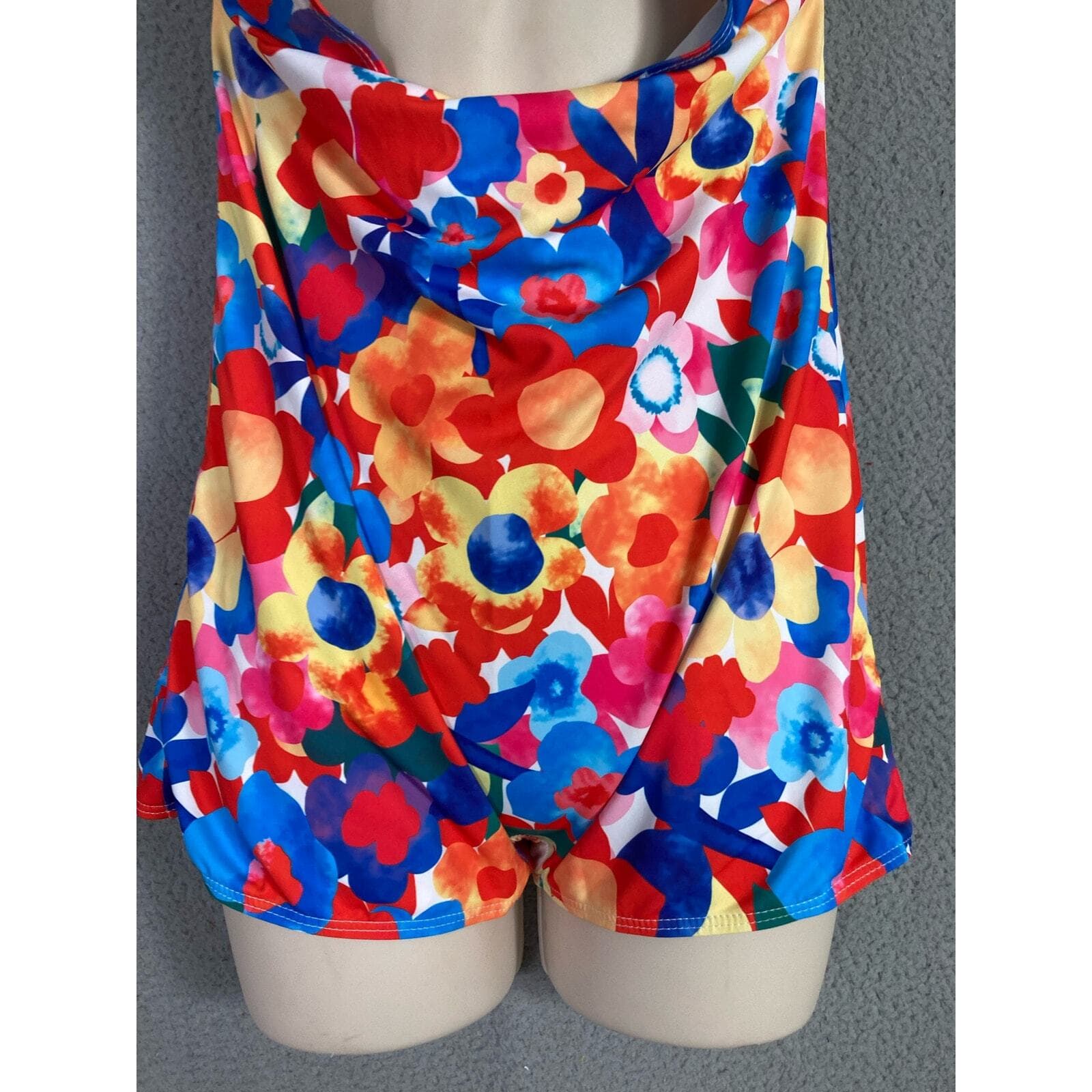 Womens Large Floral One Piece Swimsuit Cutout Halter Monokini Bathing Suit - Thumbnail 11