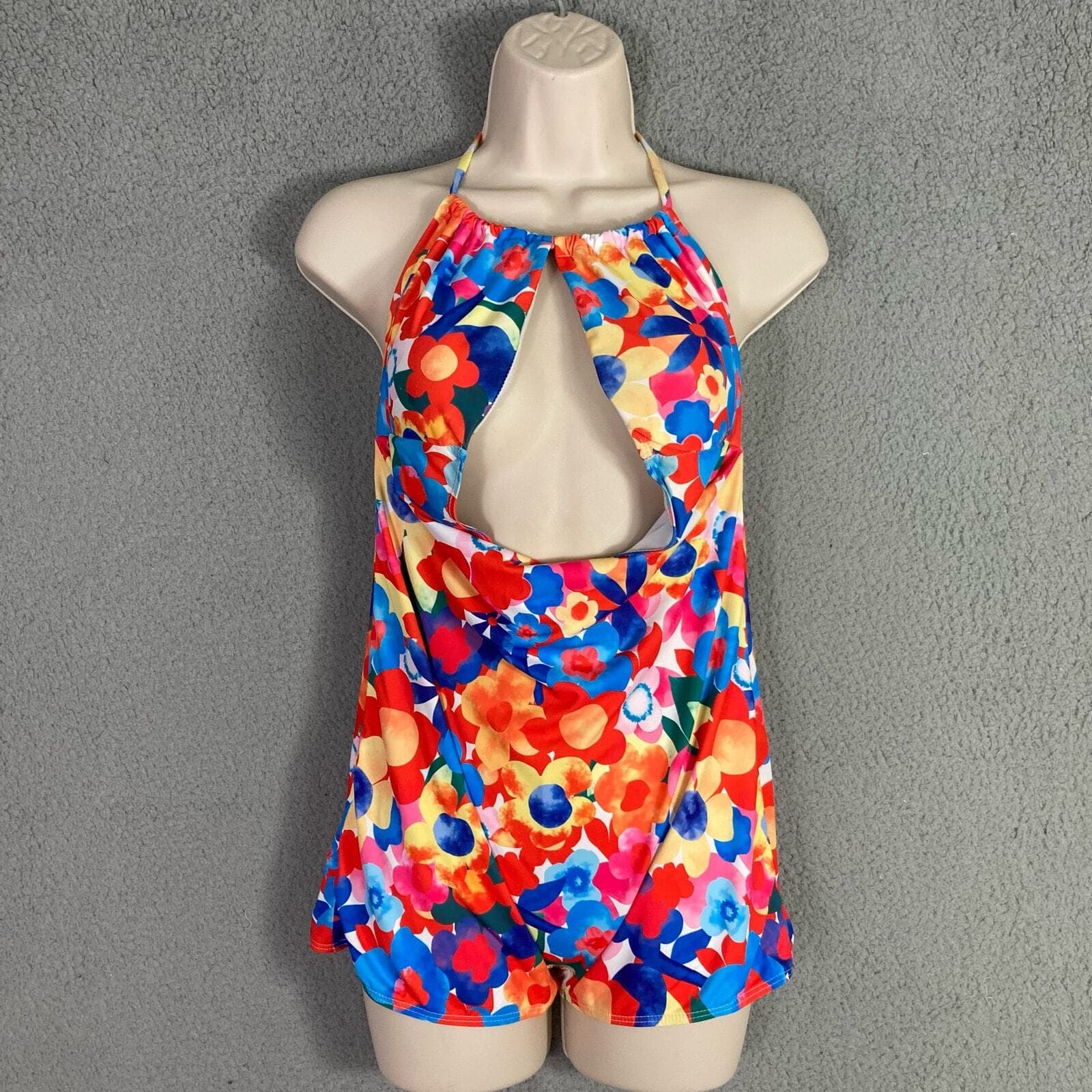 Womens Large Floral One Piece Swimsuit Cutout Halter Monokini Bathing Suit - Thumbnail 6