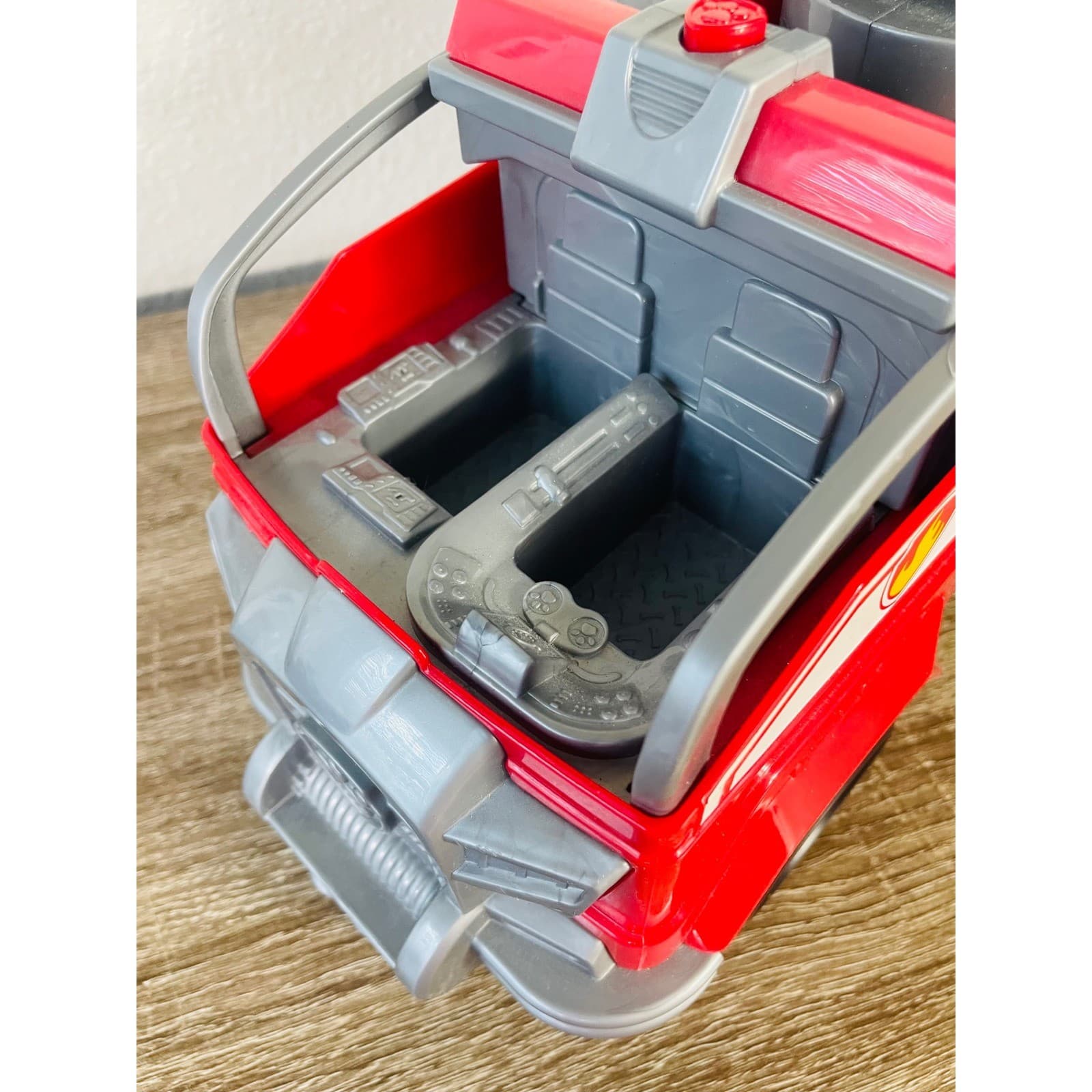 Paw Patrol Fire Truck 03 Ladder Rescue Vehicle Toy Red Marshall Engine - Thumbnail 6