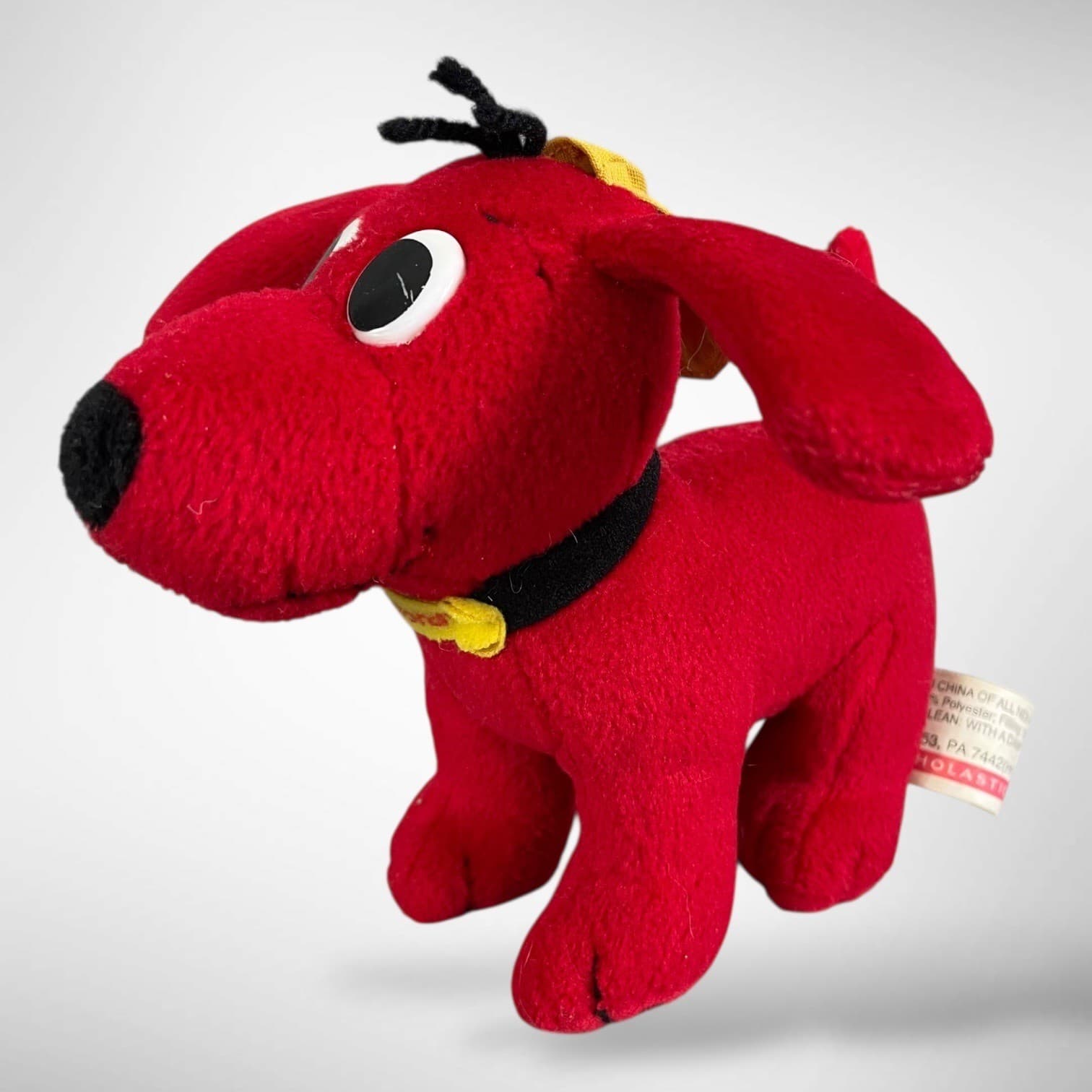 Vintage 2000 Clifford Big Red Dog Plush Scholastic Stuffed Animal Toy Used - Thumbnail 3