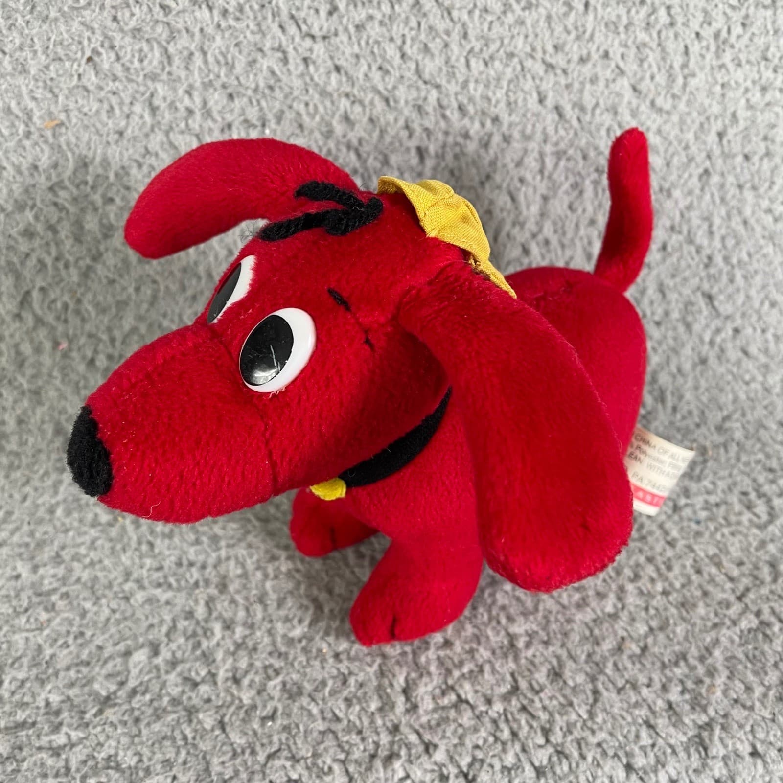 Vintage 2000 Clifford Big Red Dog Plush Scholastic Stuffed Animal Toy Used - Thumbnail 8