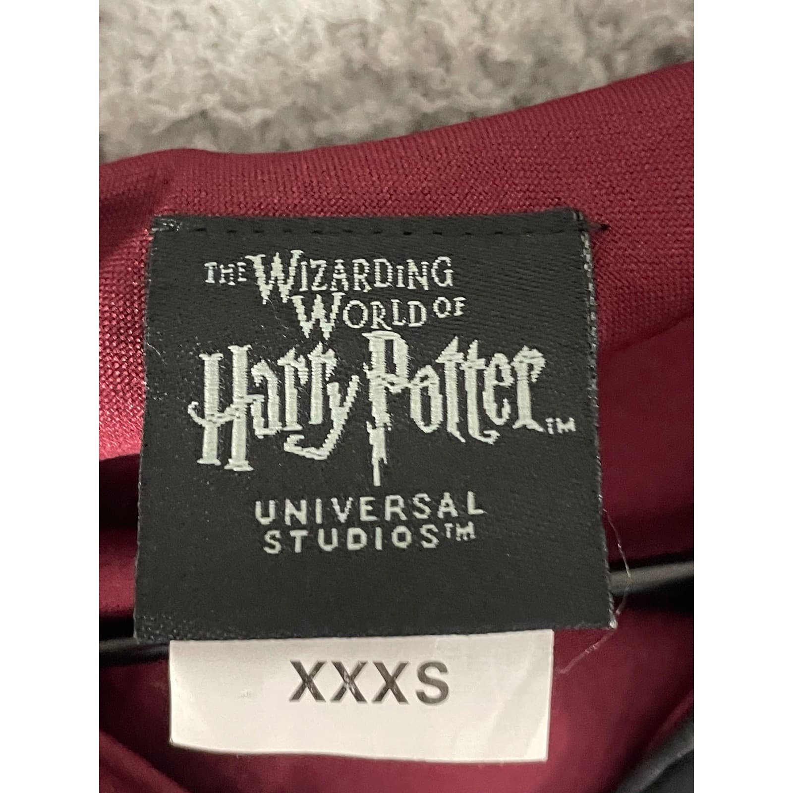 Harry Potter Gryffindor Robe Youth XXXS Universal Studios Hogwarts Costume Cloak - Thumbnail 2
