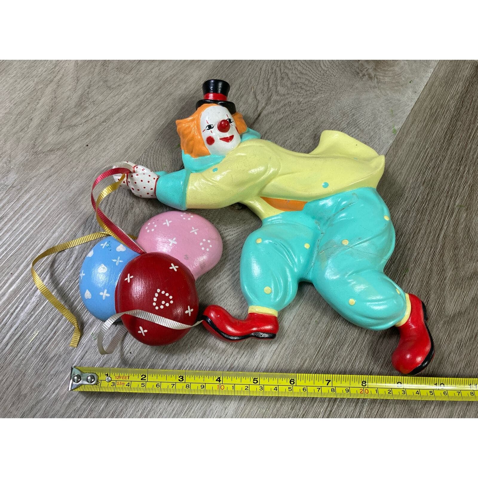 Vintage Japan Ceramic Clown Wall Hanging Decor Figurine Balloons Circus Art VTG - Thumbnail 3