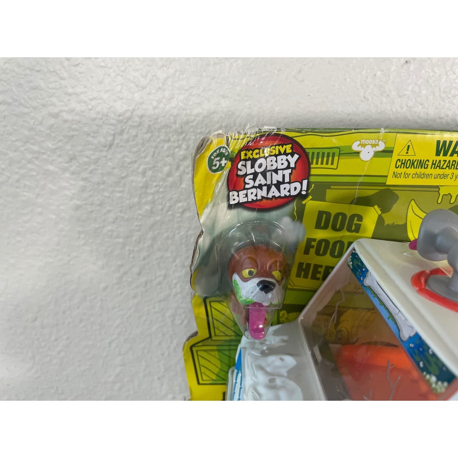 The Ugglys Pet Shop Dirty Dog Wash Van Truck Playset Moose Toys 30+ Gross Sounds - Thumbnail 6