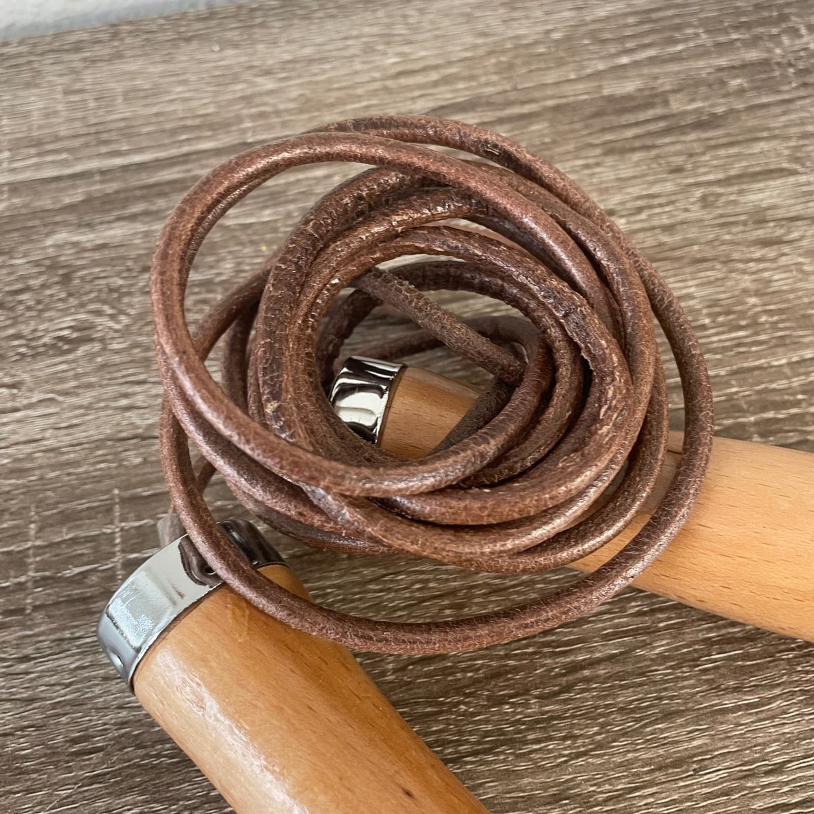 Vintage Leather Jump Rope Wooden Handles Boxing Fitness Training Cardio - Thumbnail 4