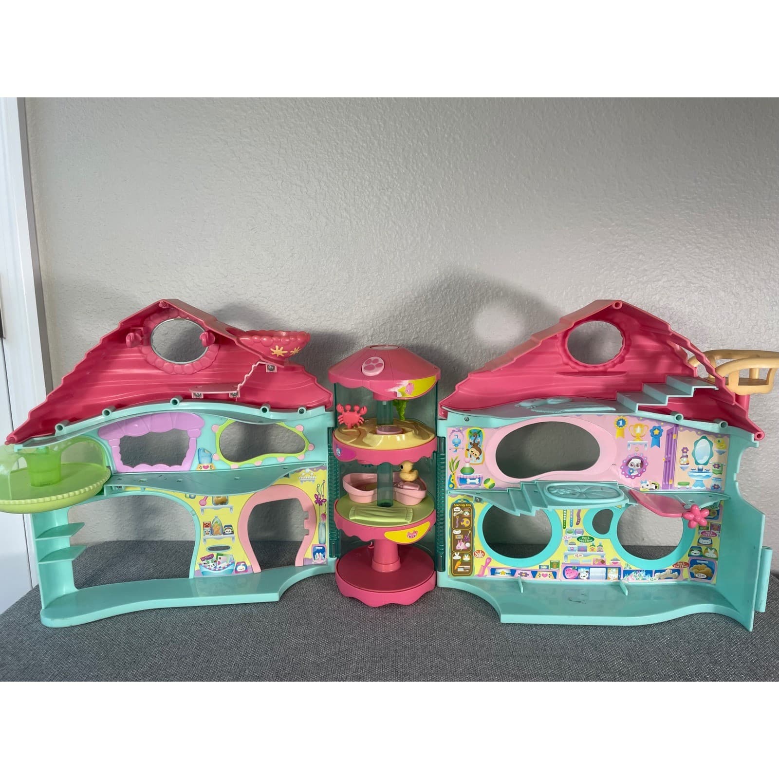 Littlest Pet Shop Biggest Playset Hasbro LPS House Replacement Parts - Thumbnail 11