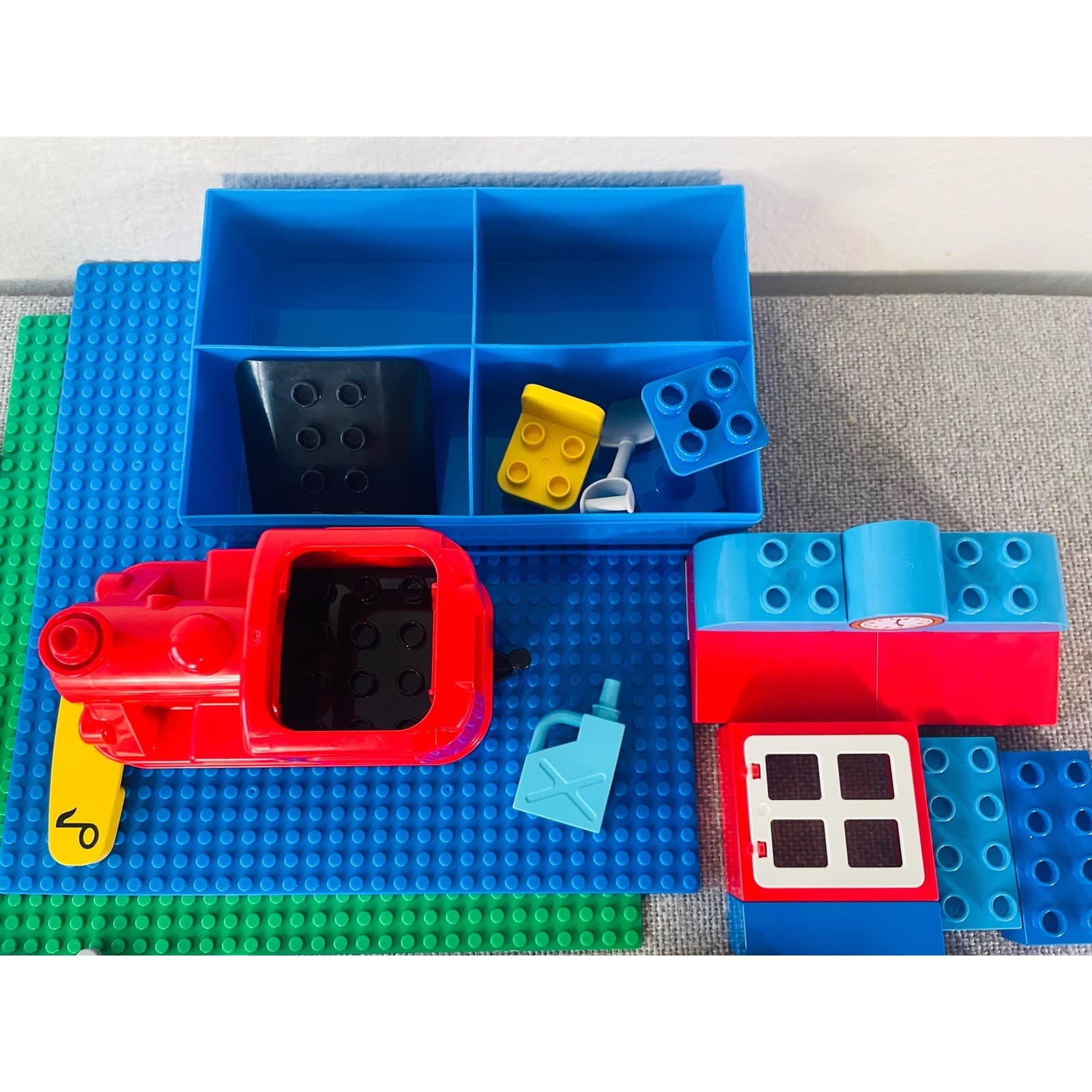 LEGO Duplo Steam Train Railway Track Set Gray Rails Blue Station Figures Lot - Thumbnail 5
