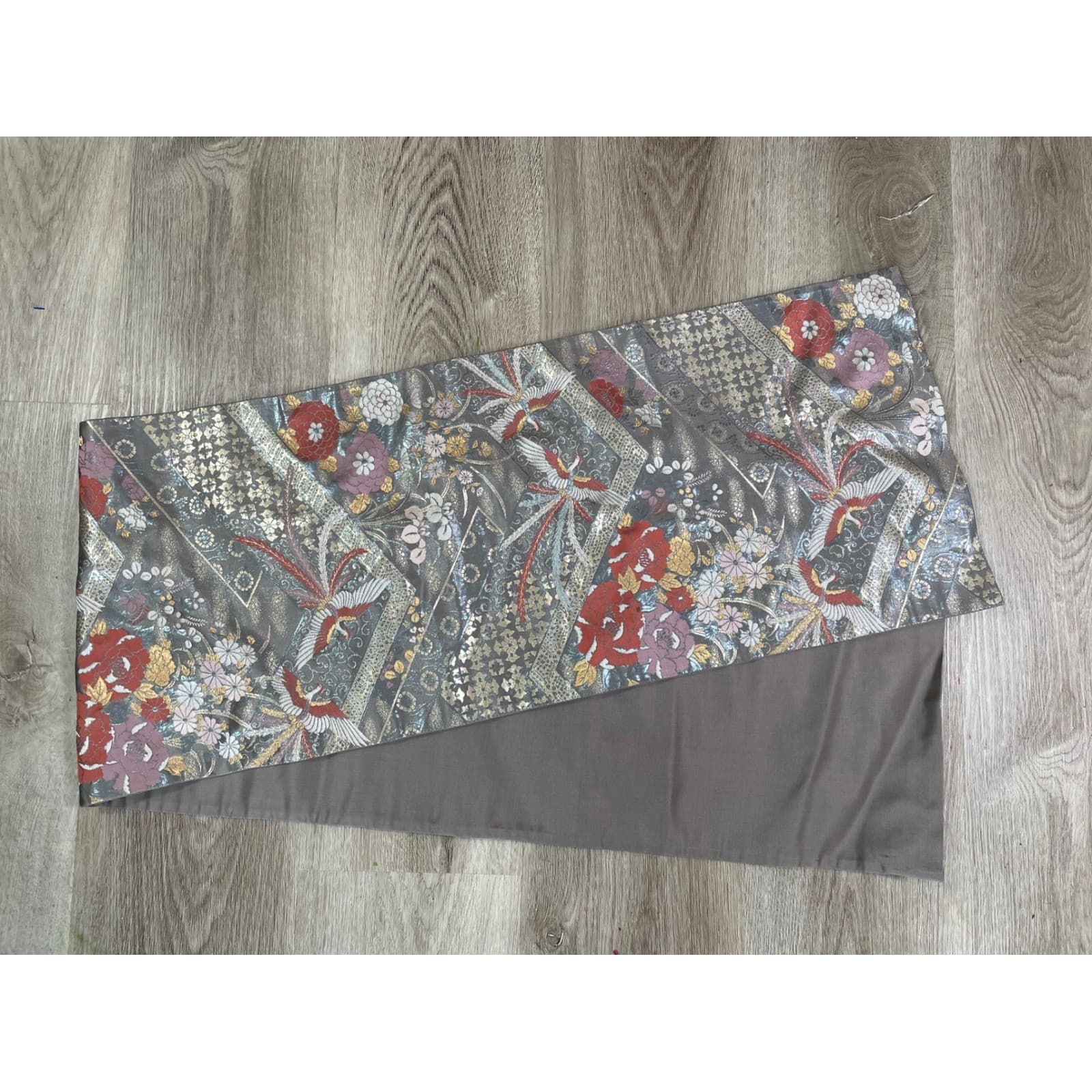 Japanese Crane Table Runner 58” Gray Floral Asian Bird Dining Decor Oriental - Thumbnail 3