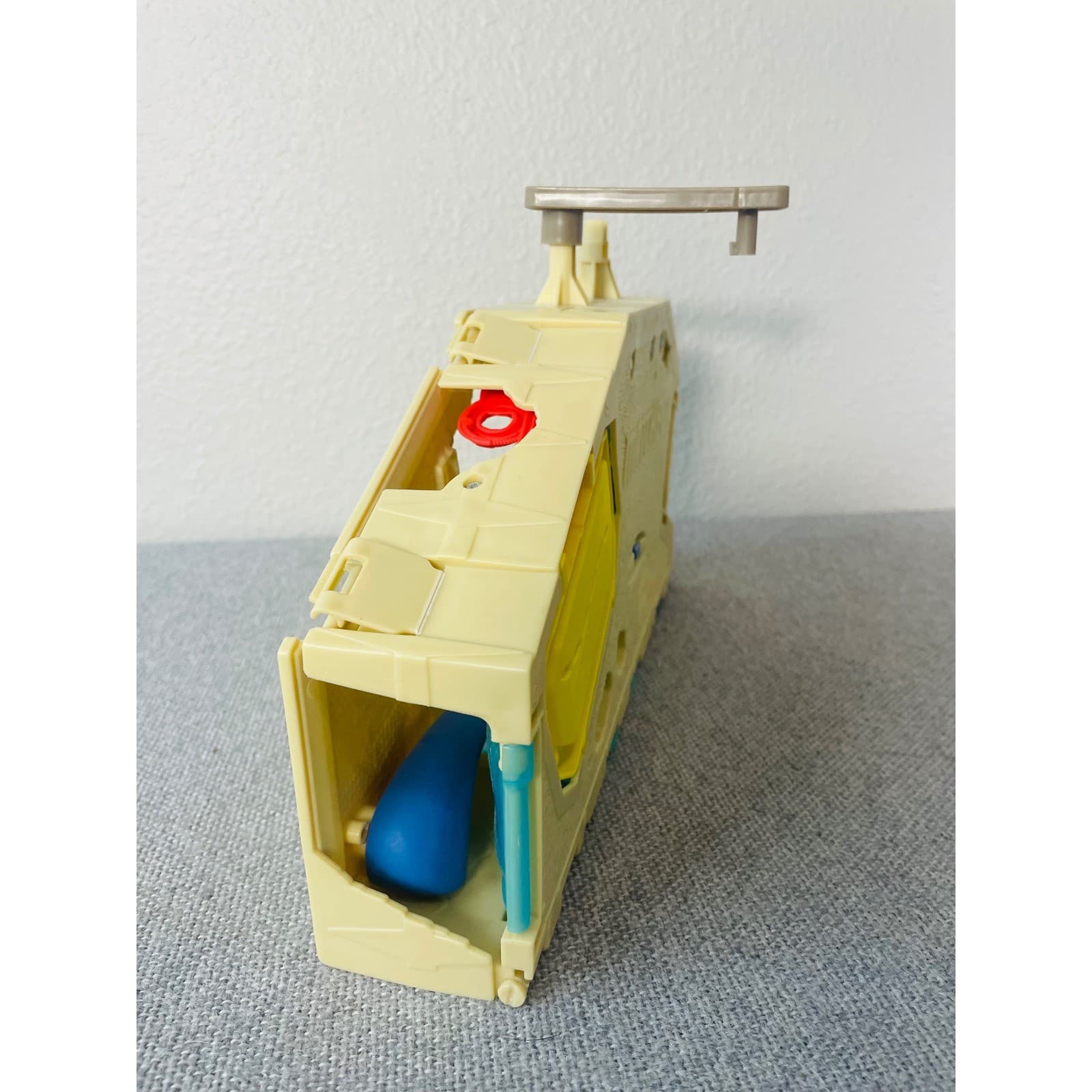 Matchbox MBX Shark Adventure Portable Playset Mattel Car Track Toy - Thumbnail 10