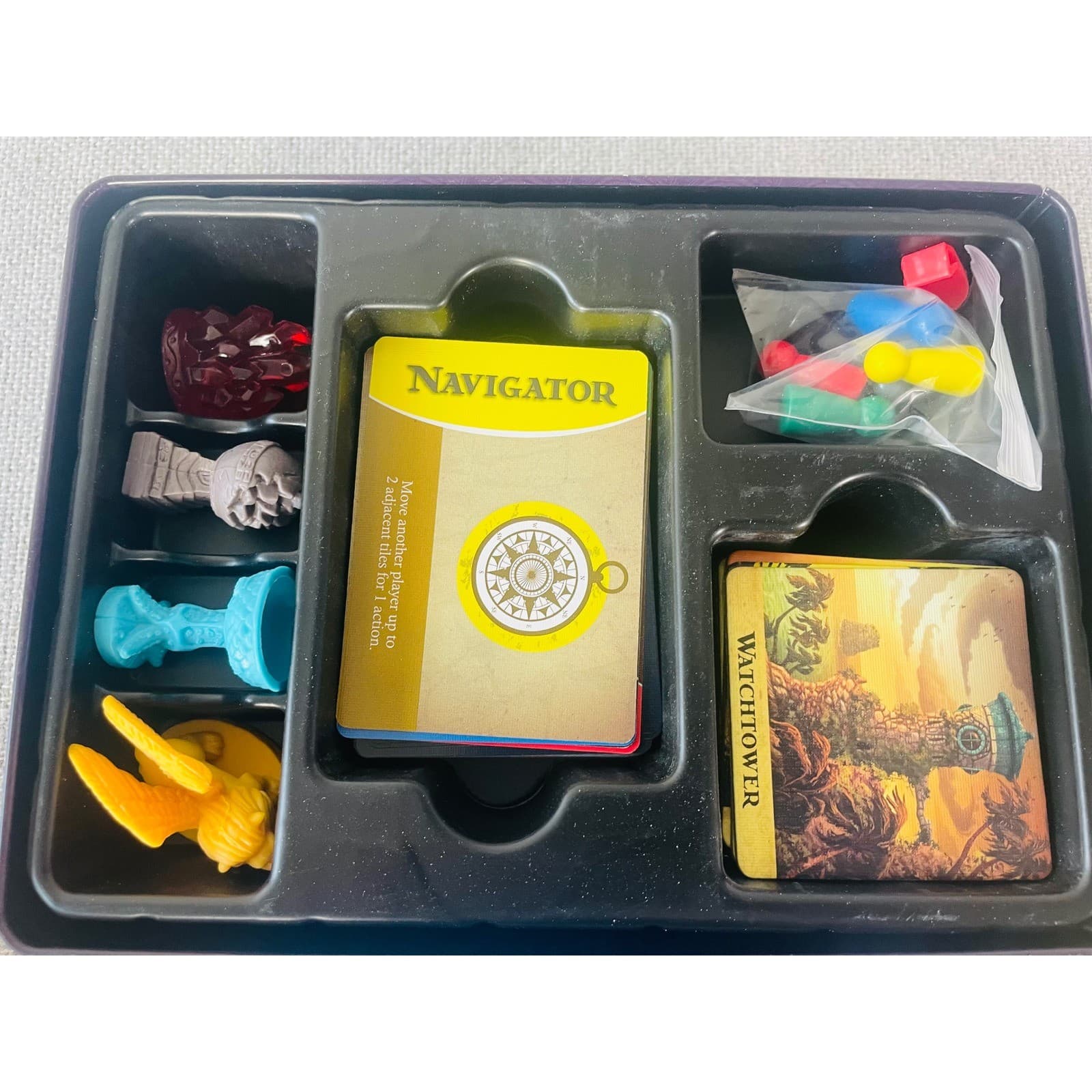 Forbidden Island Board Game Gamewright 2010 Cooperative Family Strategy Complete - Thumbnail 9