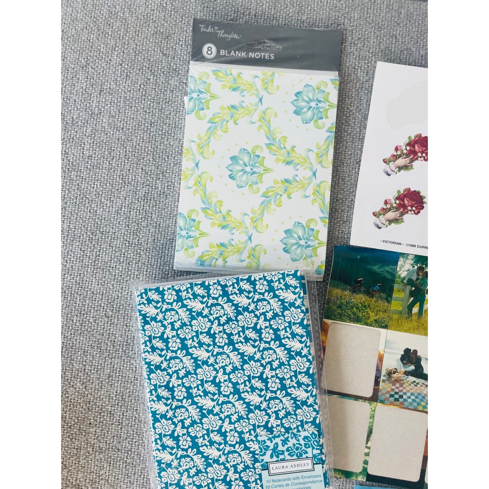 Vintage Laura Ashley Hallmark Stationery Lot Floral Note Cards 90s Paper - Thumbnail 3