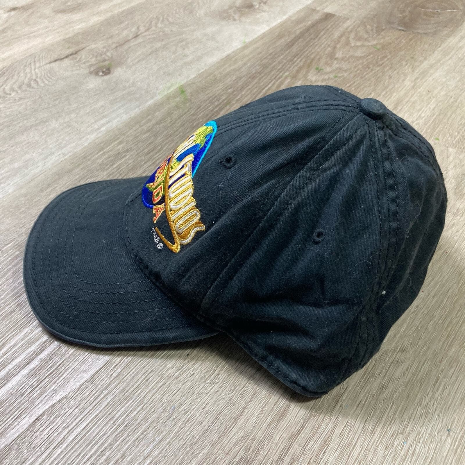 Universal Studios 90s Embroidered Black Baseball Cap Unisex Adjustable Hat - Thumbnail 10
