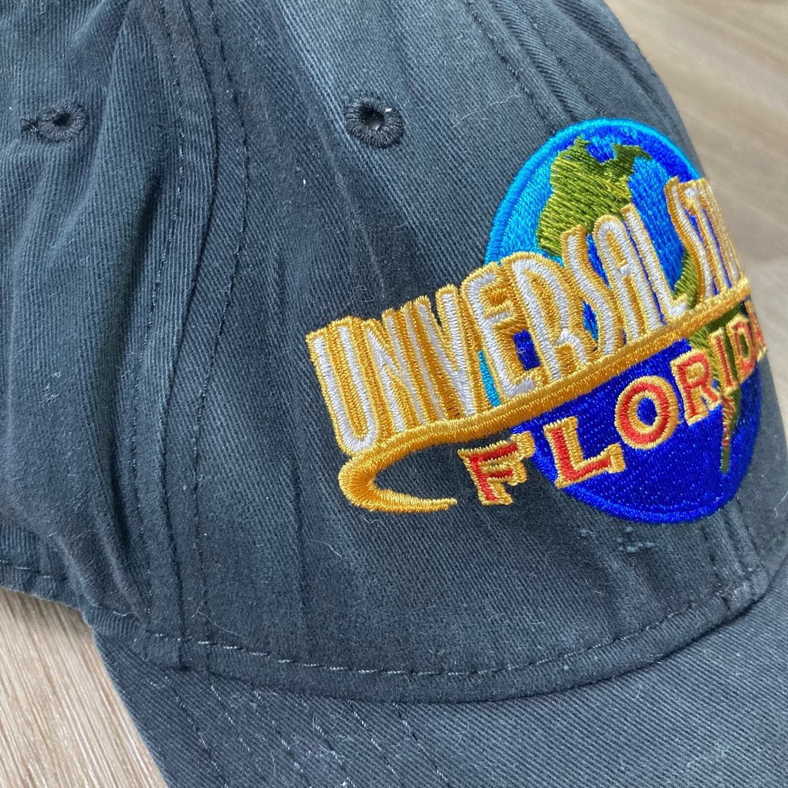 Universal Studios 90s Embroidered Black Baseball Cap Unisex Adjustable Hat - Thumbnail 3