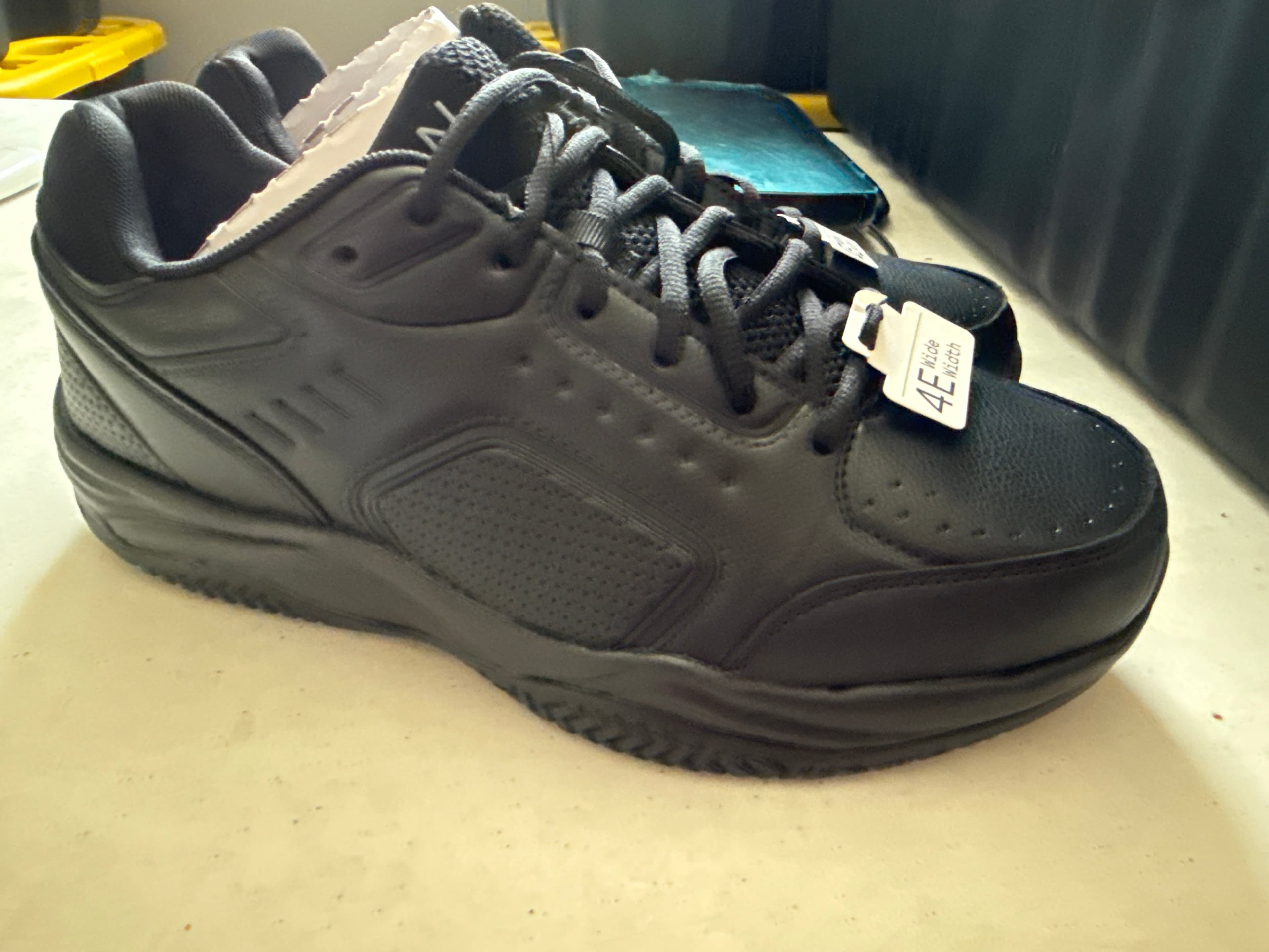 Athletic Works Men's 4E Wide Width Sneakers 10W 10 WIDE - Thumbnail 4