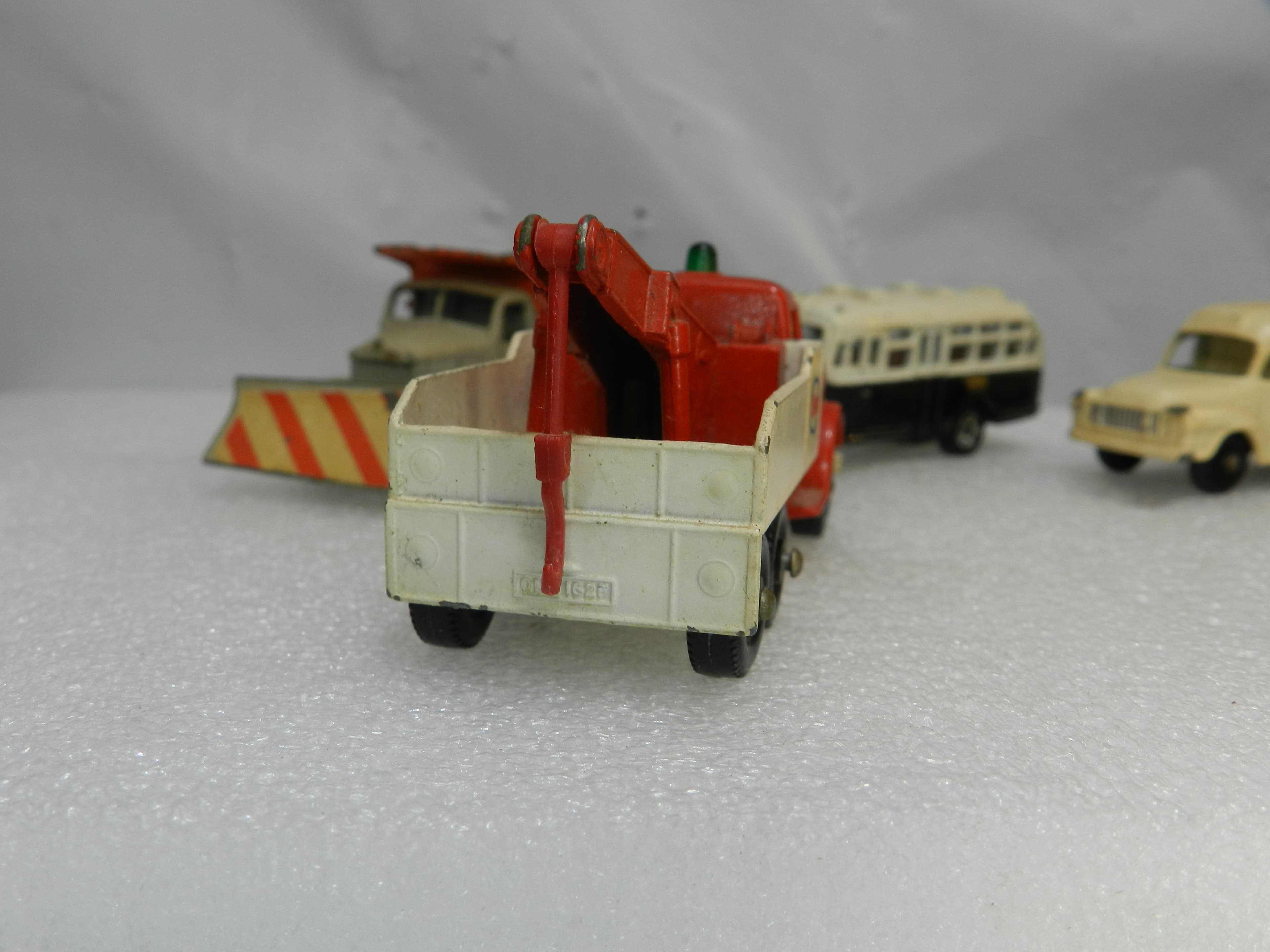 5 Vintage Matchbox Lesney Scammel Tomuca Truck Lomas Bus Ambulance Lot (O76S) - Thumbnail 10