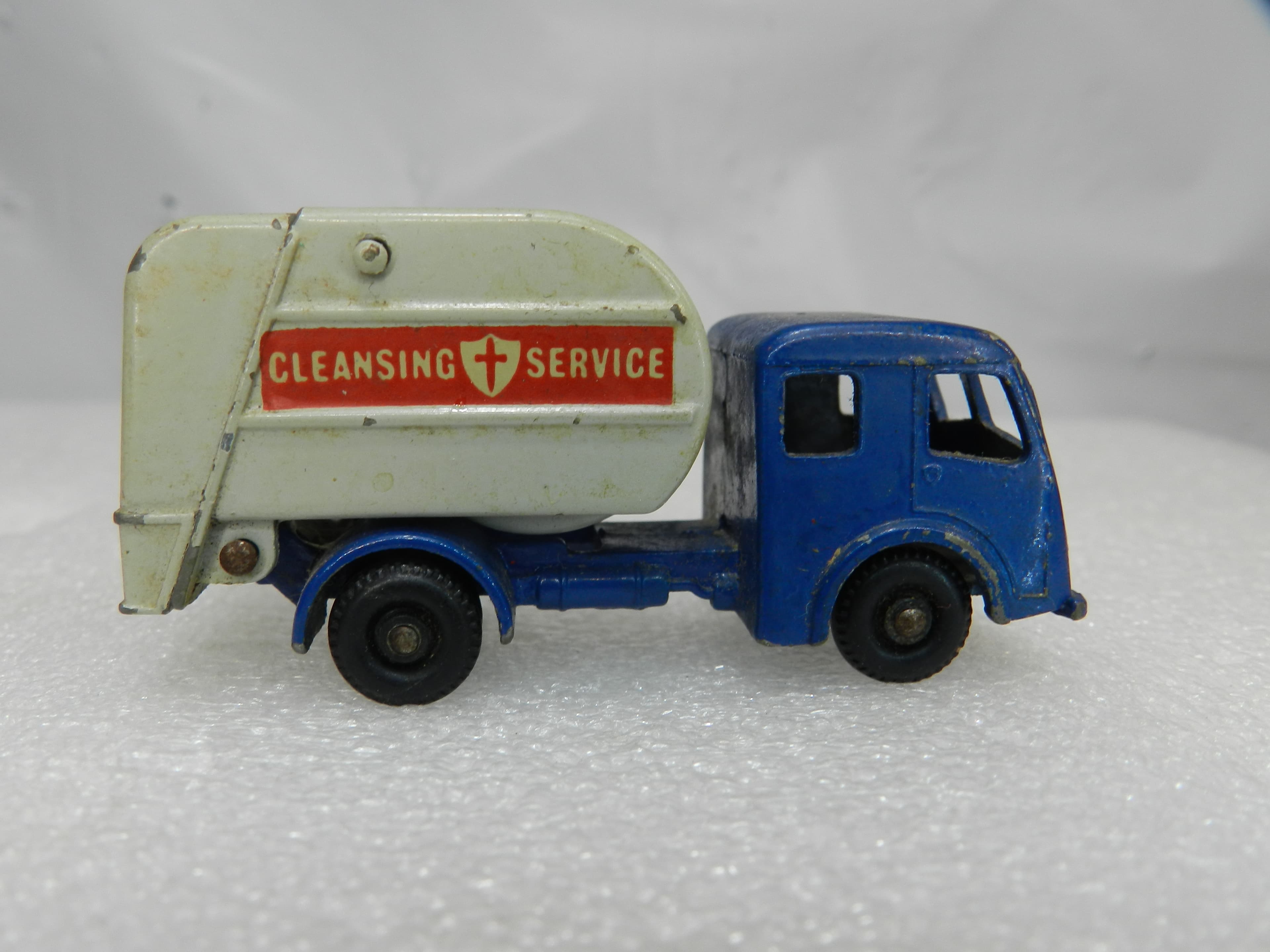 5 Vintage Matchbox Lesney Scammel Tomuca Truck Lomas Bus Ambulance Lot (O76S) - Thumbnail 28