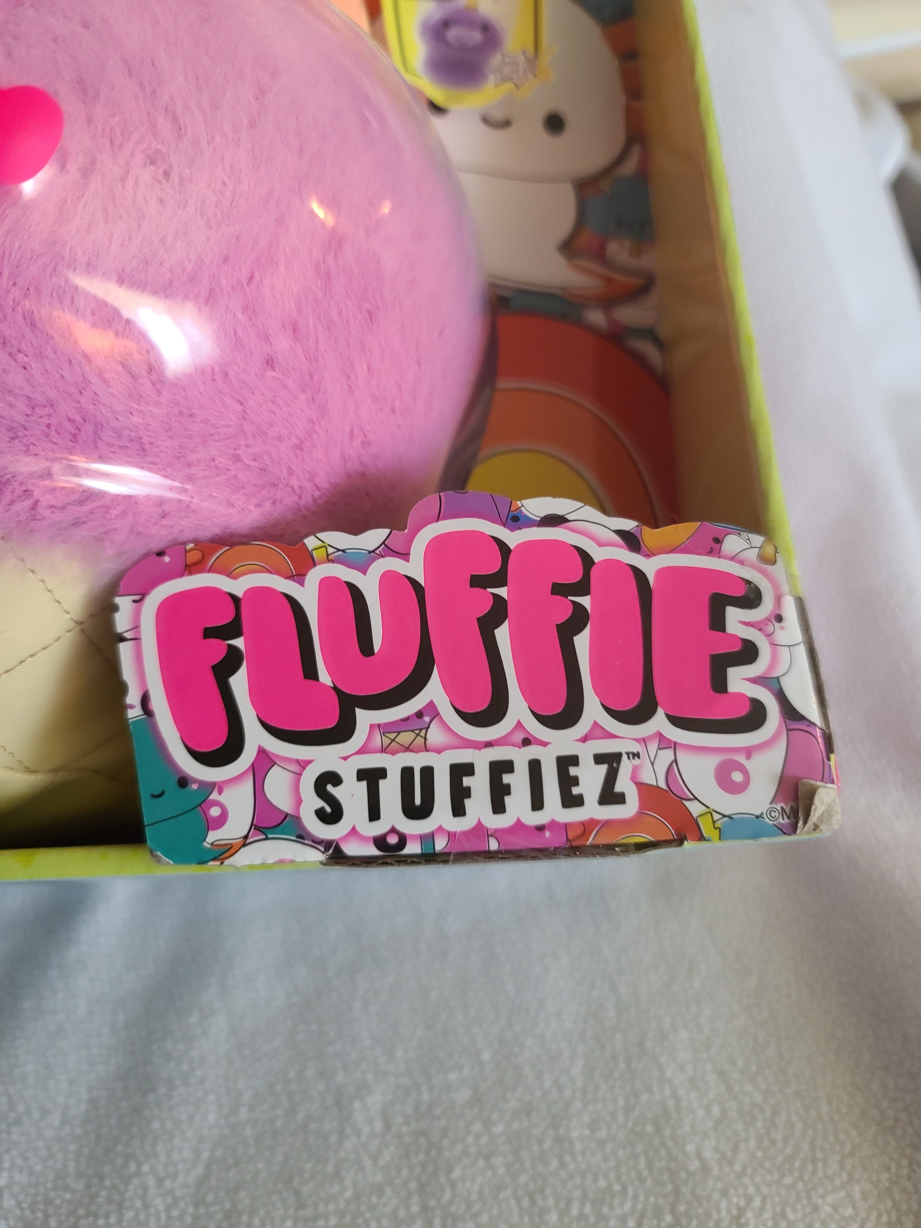 MGA Fluffie Stuffiez Large 11" Ice Cream Plush Surprise Reveal ASMR Toy New - Thumbnail 4
