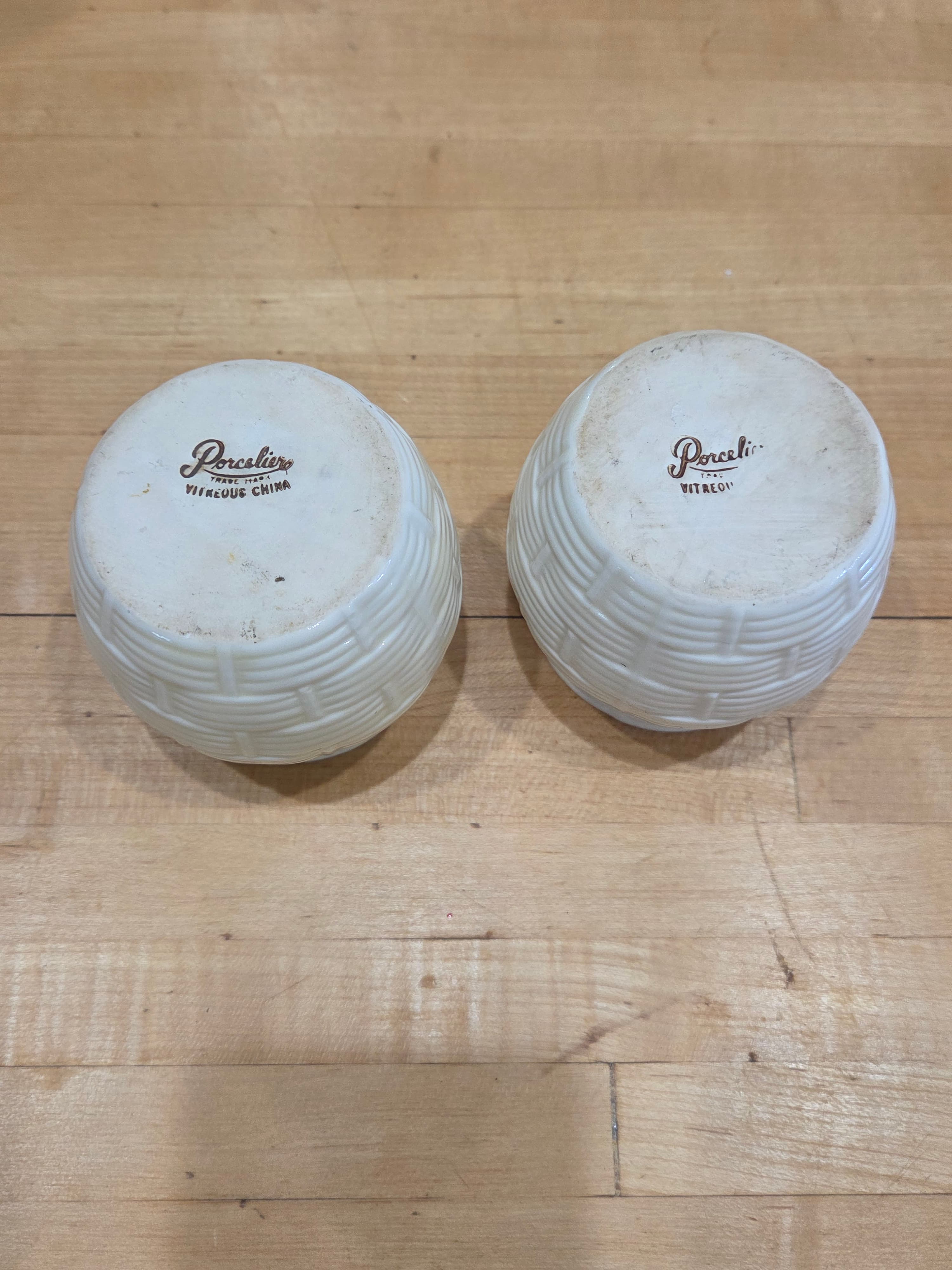 Vintage Porcelier Vitreous China Basketweave Mini Vases Pair - Thumbnail 3