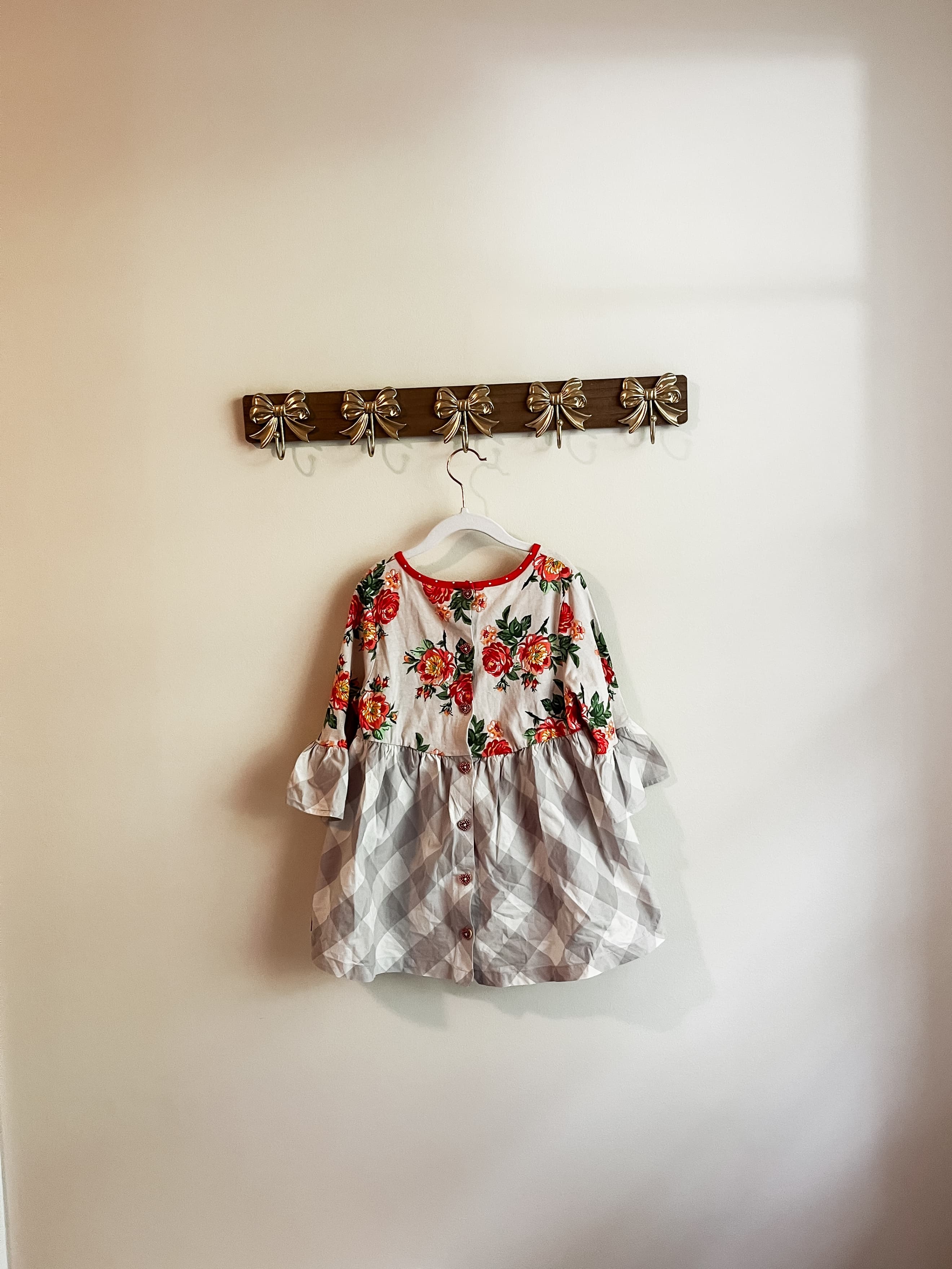 Matilda Jane Girls size 8 top with Ruffle Sleeves - Thumbnail 2