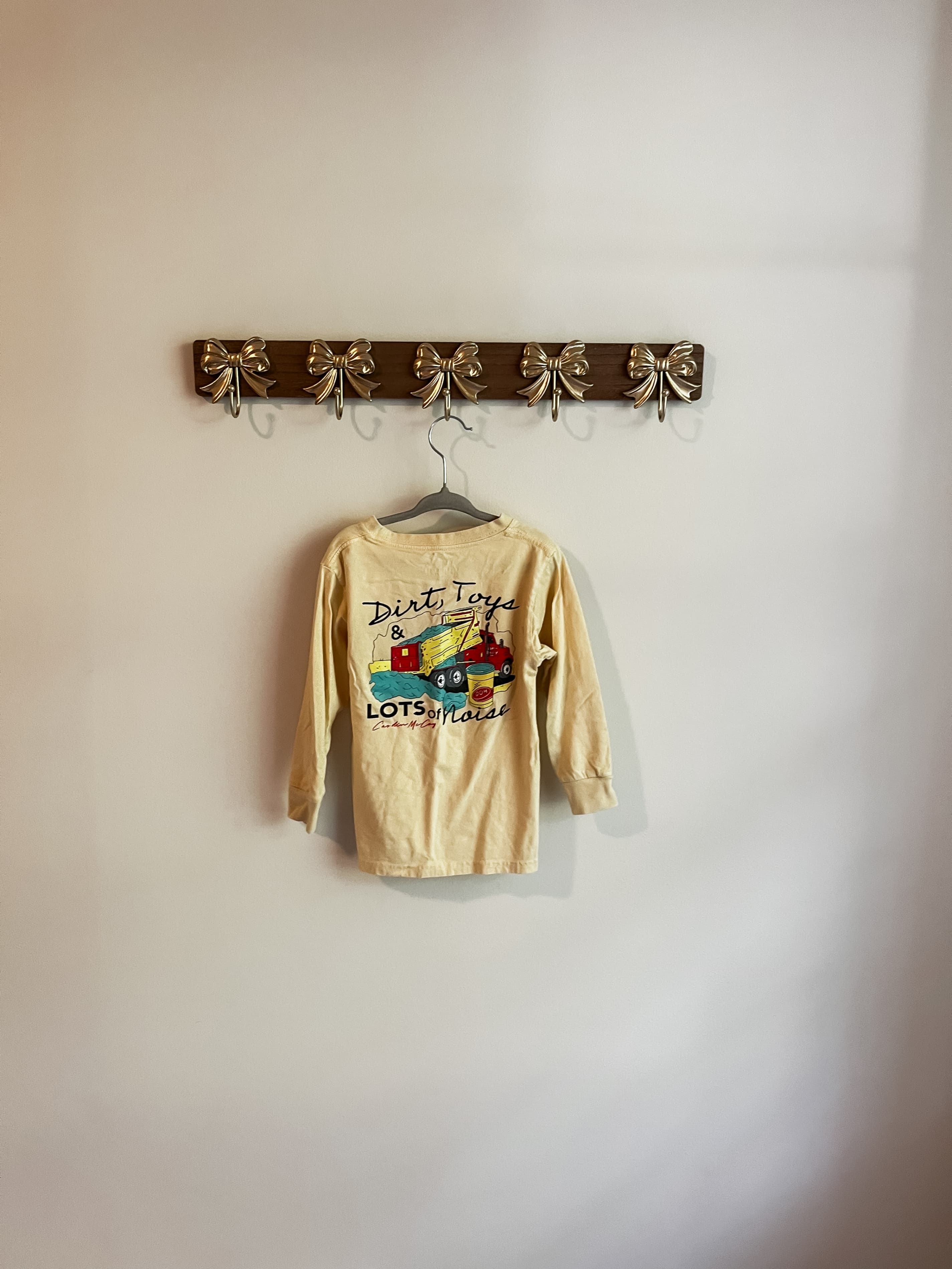 Cardin McCoy boys size xs Long Sleeve Graphic Tee Dirt Toys & Lots of Noise - Thumbnail 2