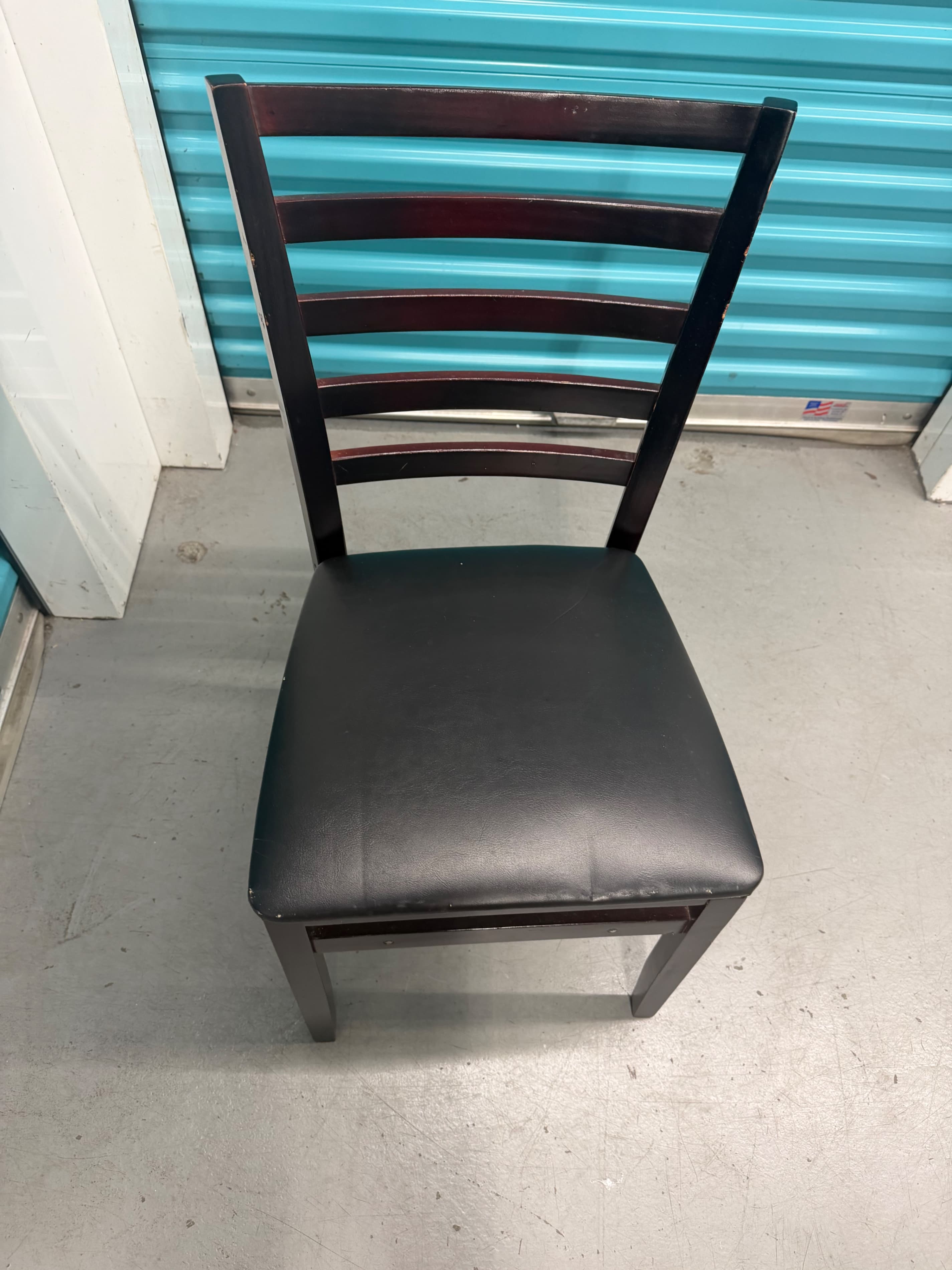 Folding chair - Thumbnail 3