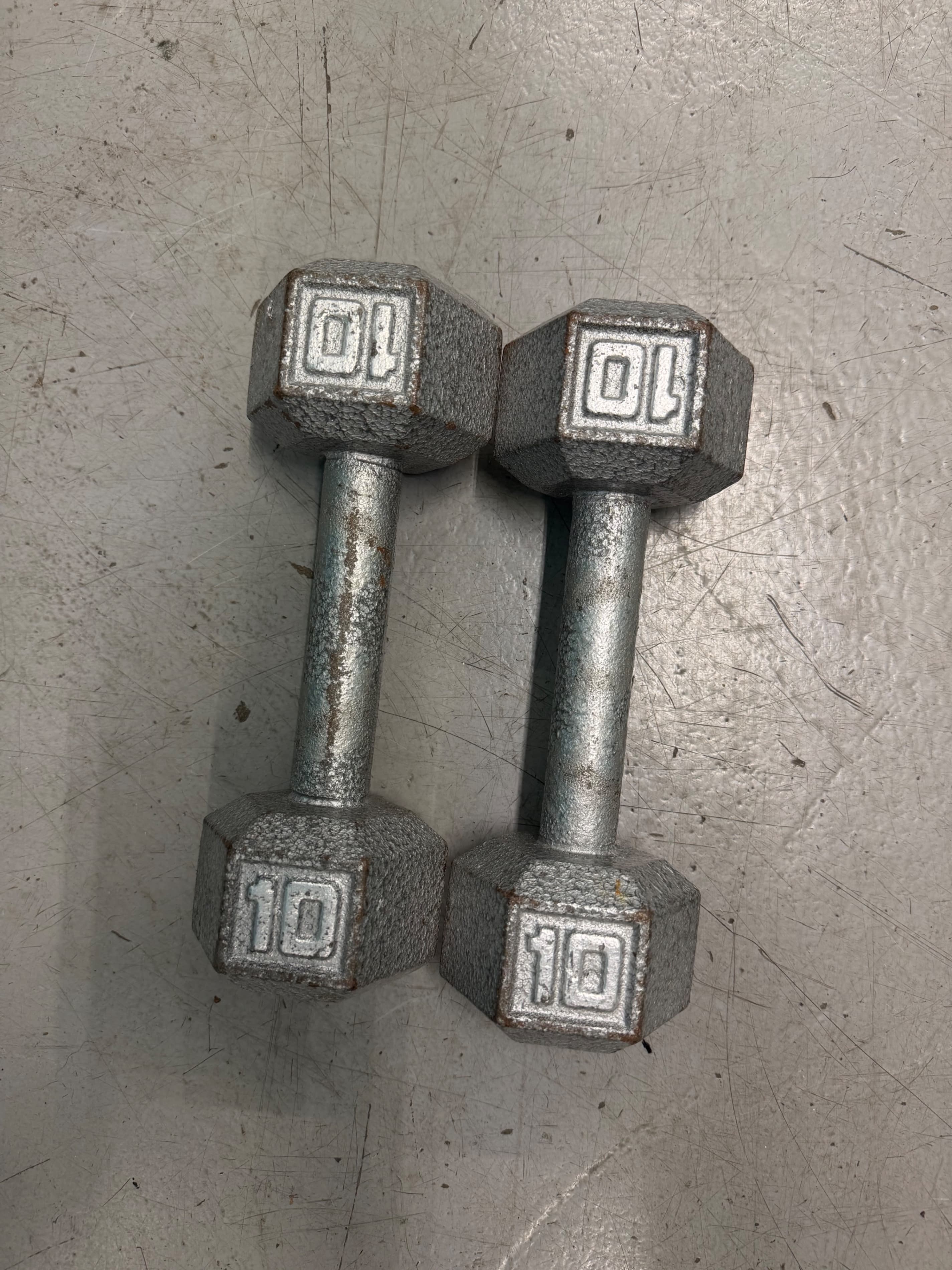 Hex Dumbbell Set 5-20 lb Cast Iron Weights - Thumbnail 2