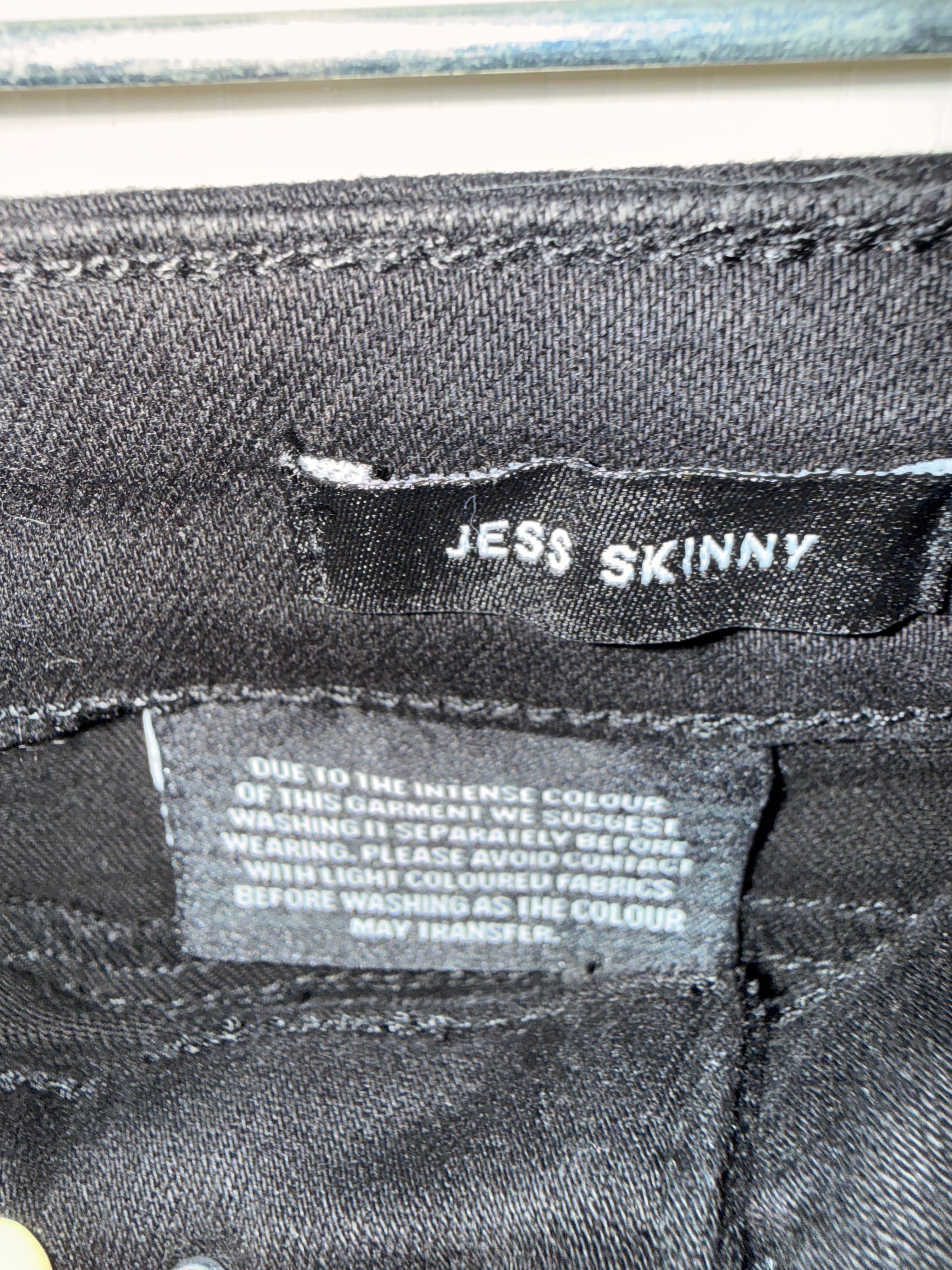 Kenneth Cole Black Jess Skinny Jeans NEW with Tags Fringe hem Size 8 - Thumbnail 3