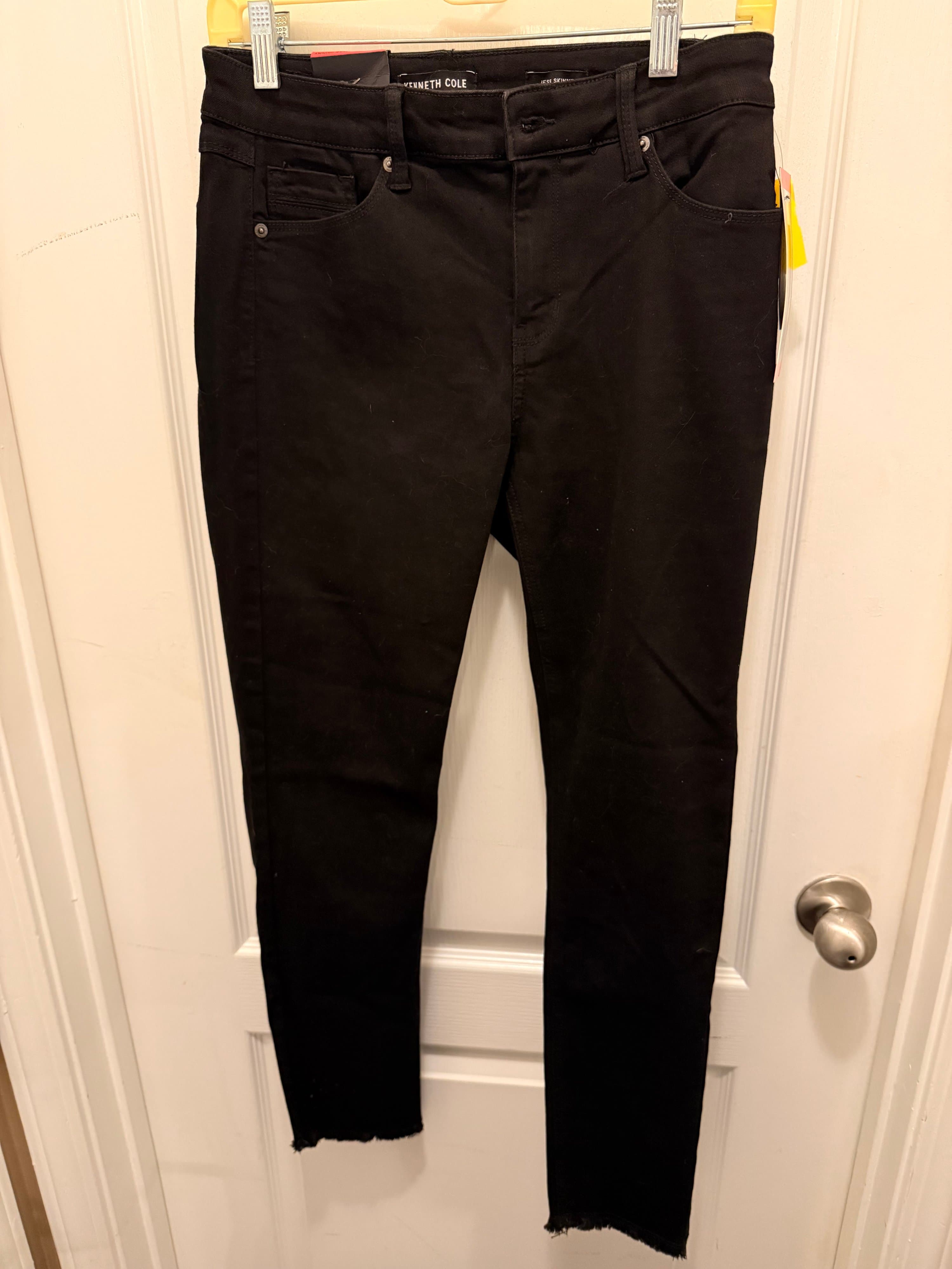 Kenneth Cole Black Jess Skinny Jeans NEW with Tags Fringe hem Size 8 - Thumbnail 7