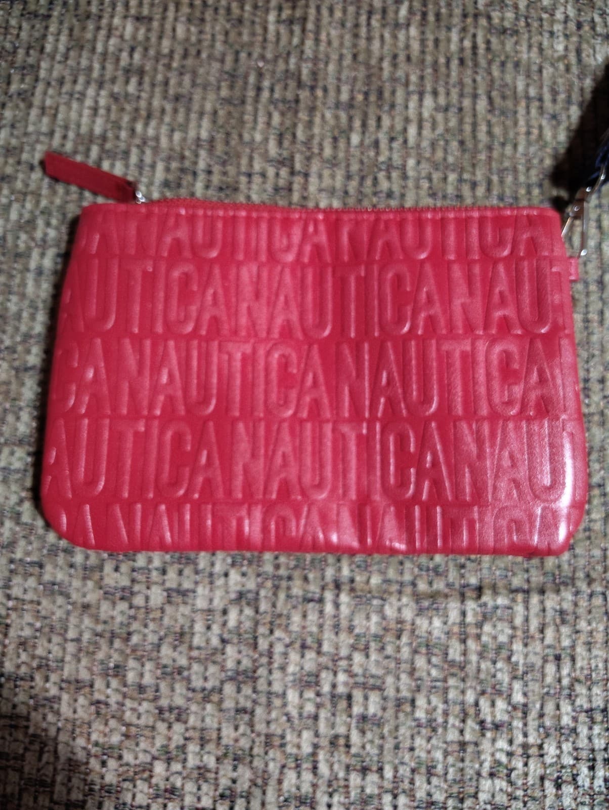 Nautica Red Logo Zip Wallet RFID Blocking w/ ID Window & Card Slots - Thumbnail 3