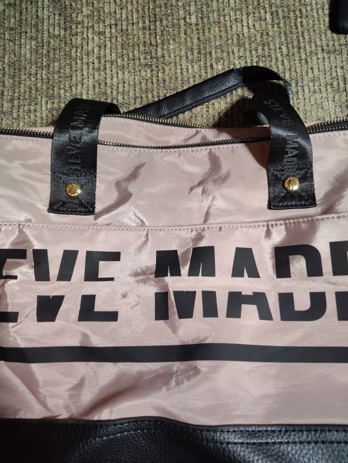 Steve Madden Black & Pink Large Gym Tote Overnight Travel Duffel Bag Carry-On. - Thumbnail 2