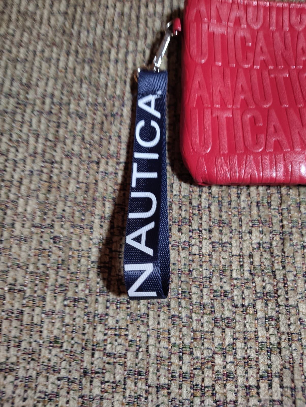 Nautica Red Logo Zip Wallet RFID Blocking w/ ID Window & Card Slots - Thumbnail 2
