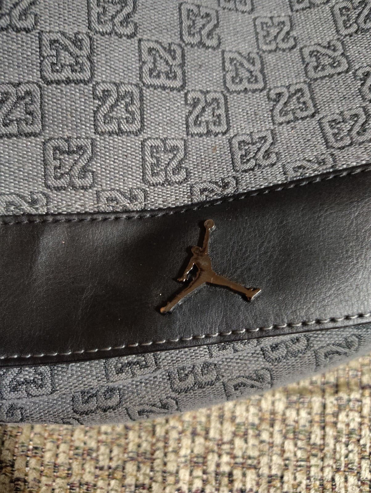 Men’s Jordan Monogram Cross body bag black gold - Thumbnail 4