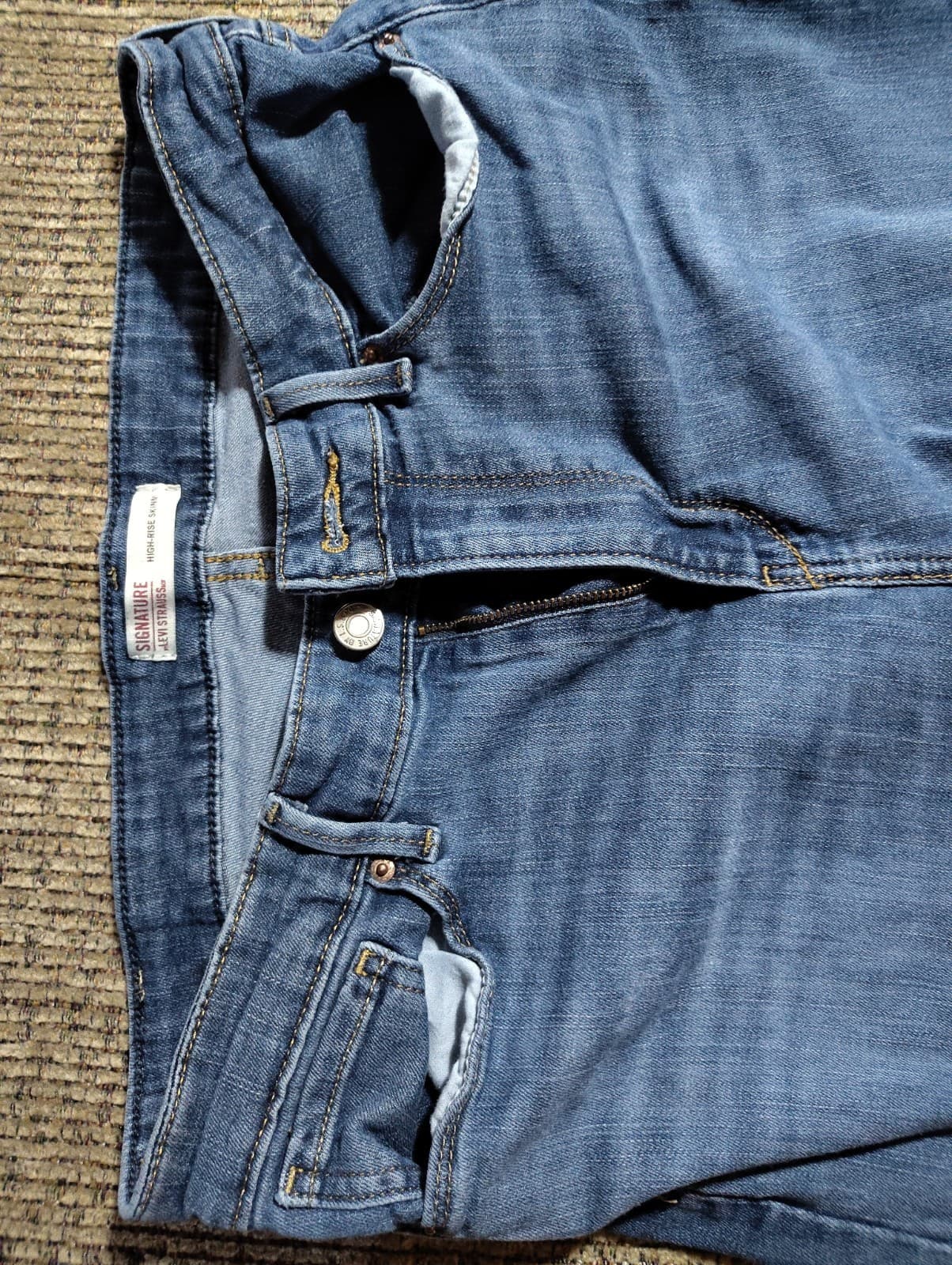 Levi’s Signature Jeans Size 14M W32 L30 Womens High Rise Skinny Blue Denim - Thumbnail 7