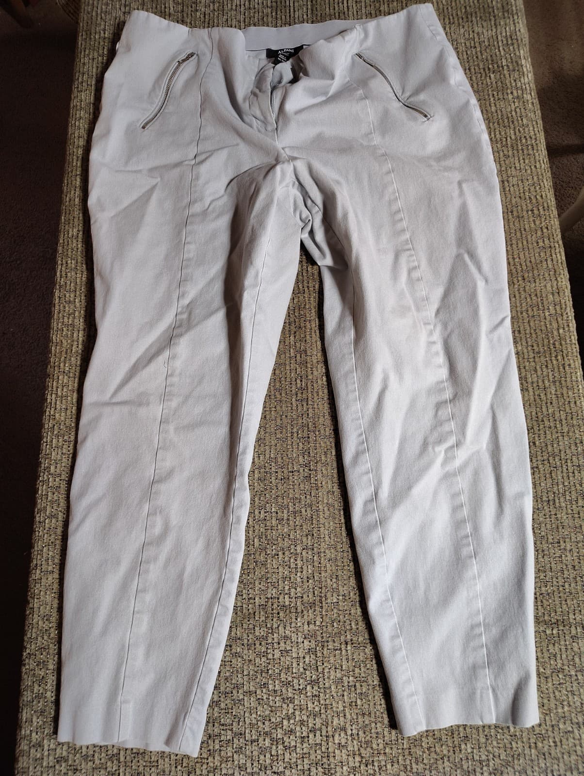 ALFANI WOMENS CROP PANTS SIZE 18