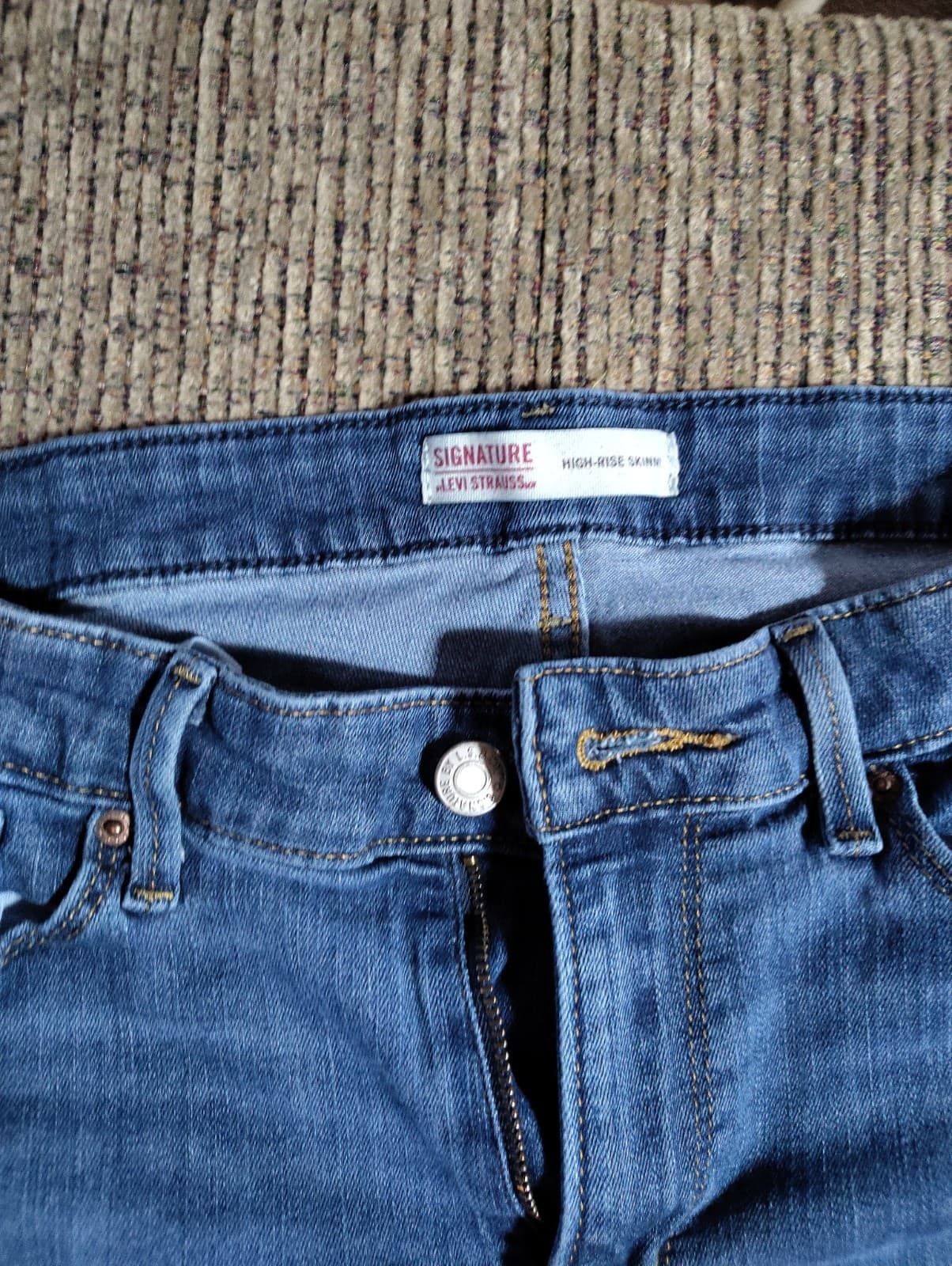 Levi’s Signature Jeans Size 14M W32 L30 Womens High Rise Skinny Blue Denim - Thumbnail 6