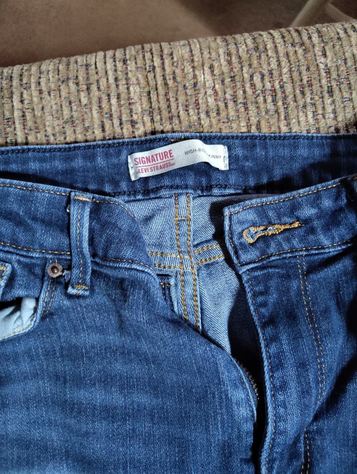 Levi’s Signature Jeans Size 14M W32 L30 Womens High Rise Skinny Blue Denim - Thumbnail 6