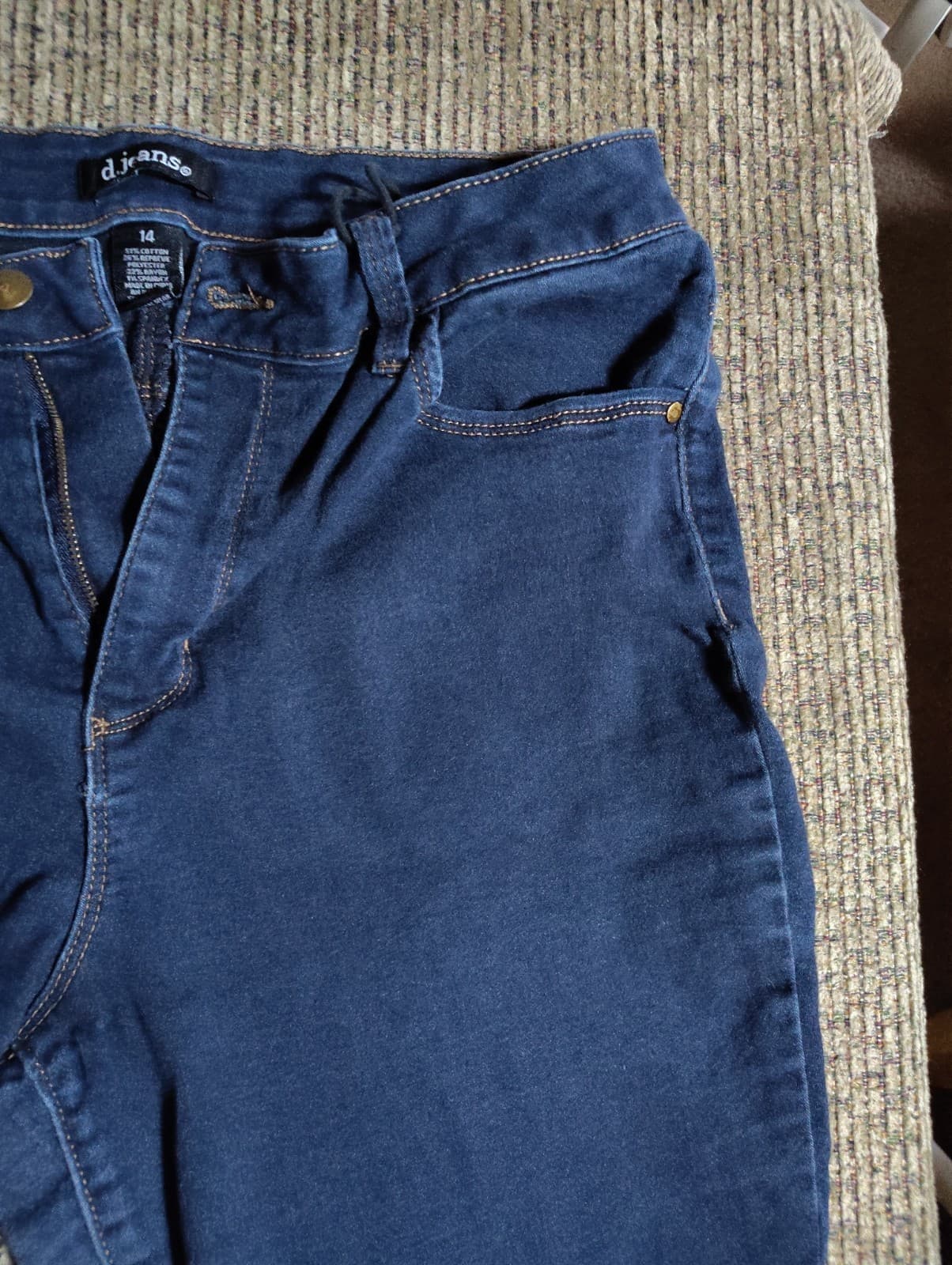 D. Jeans Size 14 Skinny Ankle Stretch Modern Current - Thumbnail 5