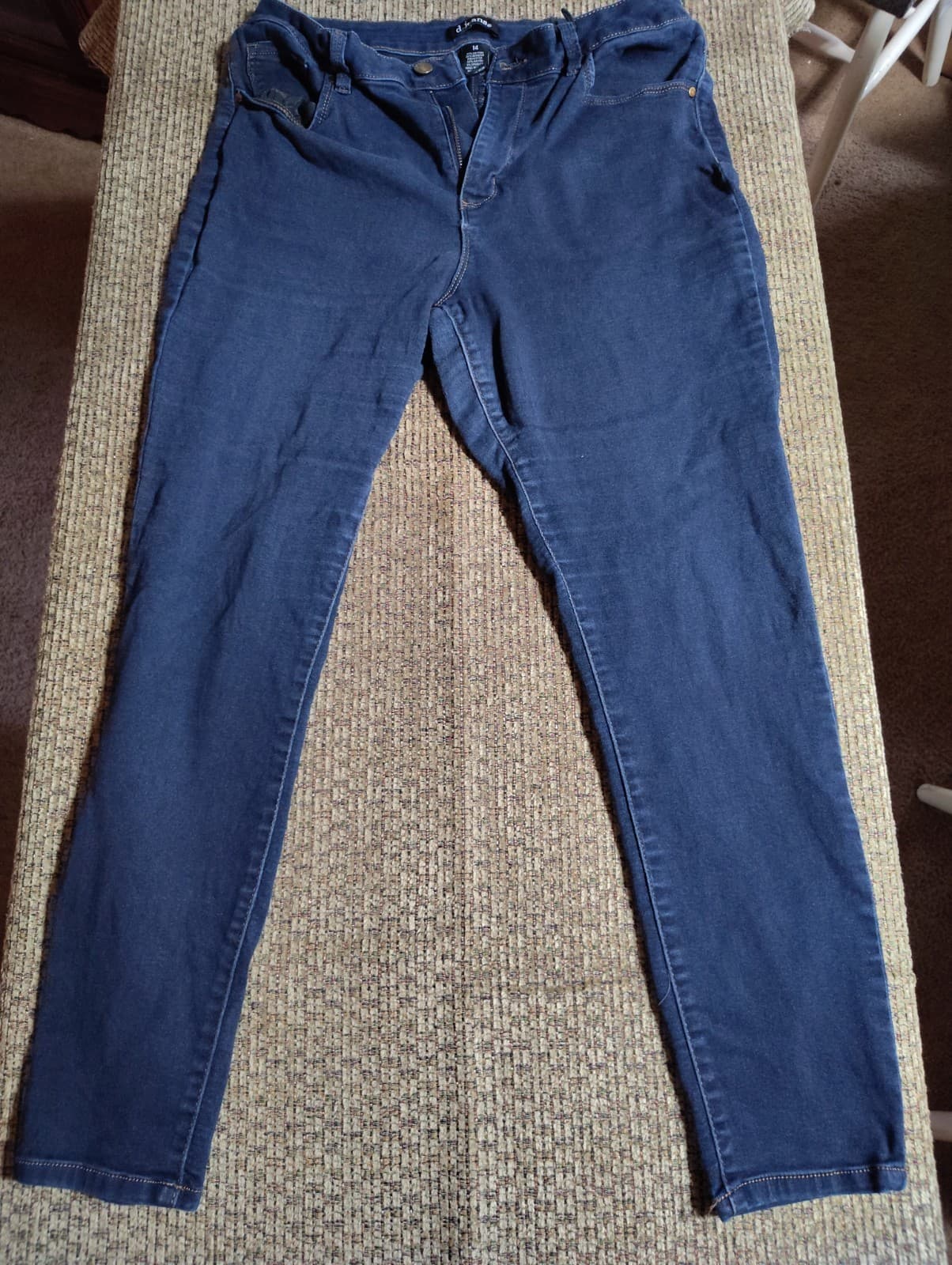 D. Jeans Size 14 Skinny Ankle Stretch Modern Current