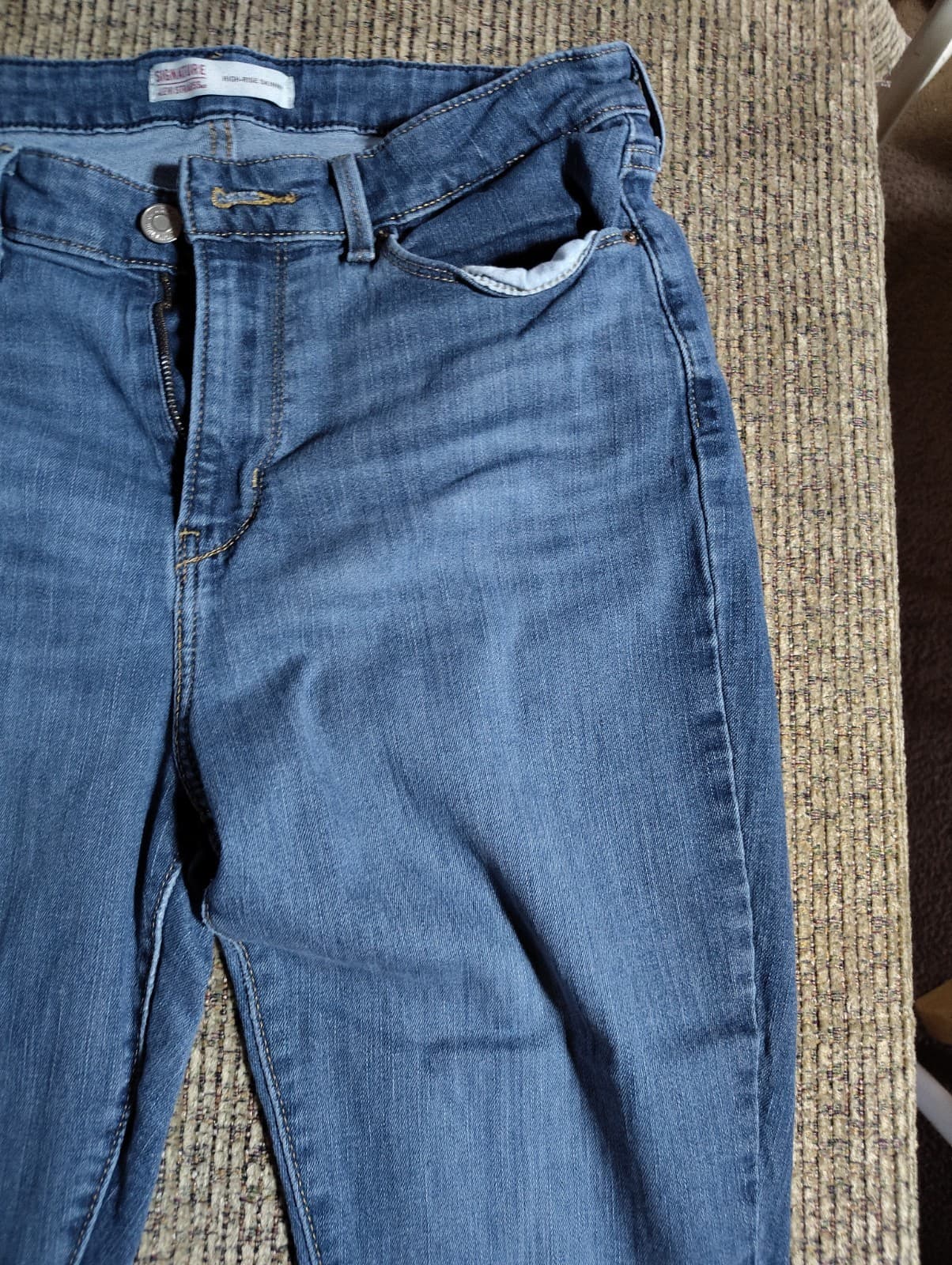 Levi’s Signature Jeans Size 14M W32 L30 Womens High Rise Skinny Blue Denim - Thumbnail 5